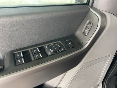 2026 Ford Super Duty F-350 DRW F-350® XLT