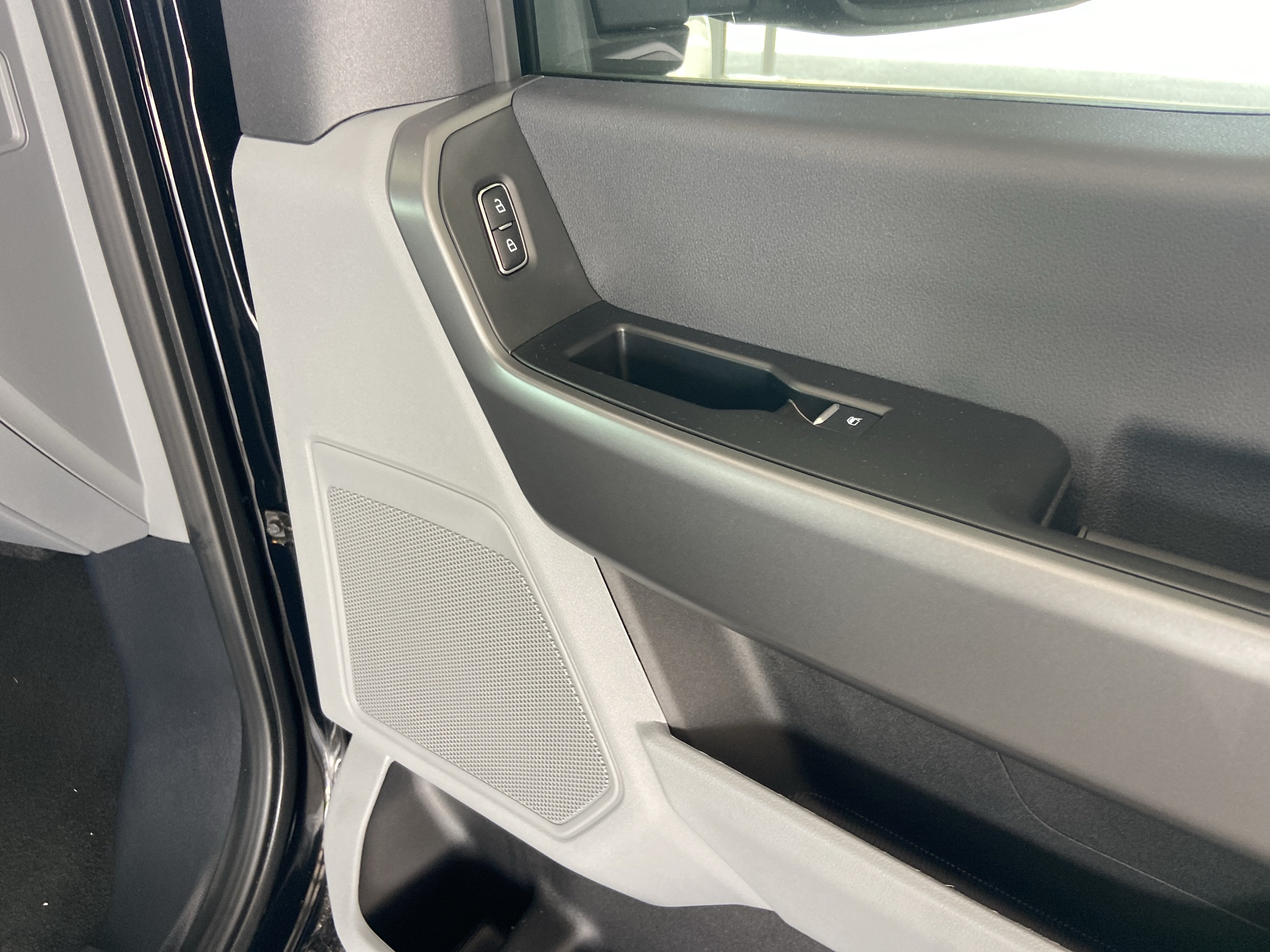 2026 Ford Super Duty F-350 DRW F-350® XLT