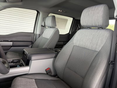 2026 Ford Super Duty F-350 DRW XLT