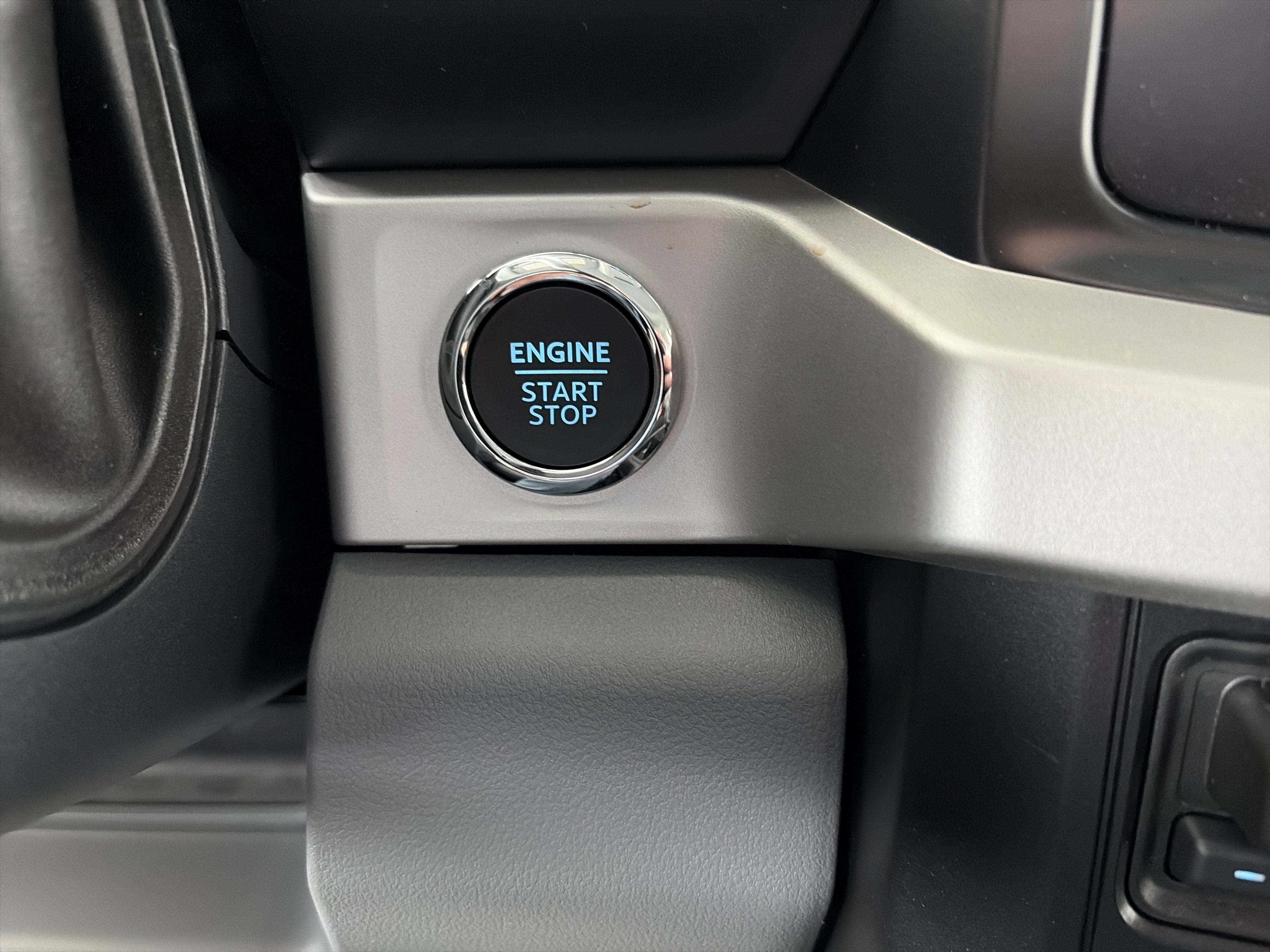 2026 Ford Super Duty F-350 DRW XLT