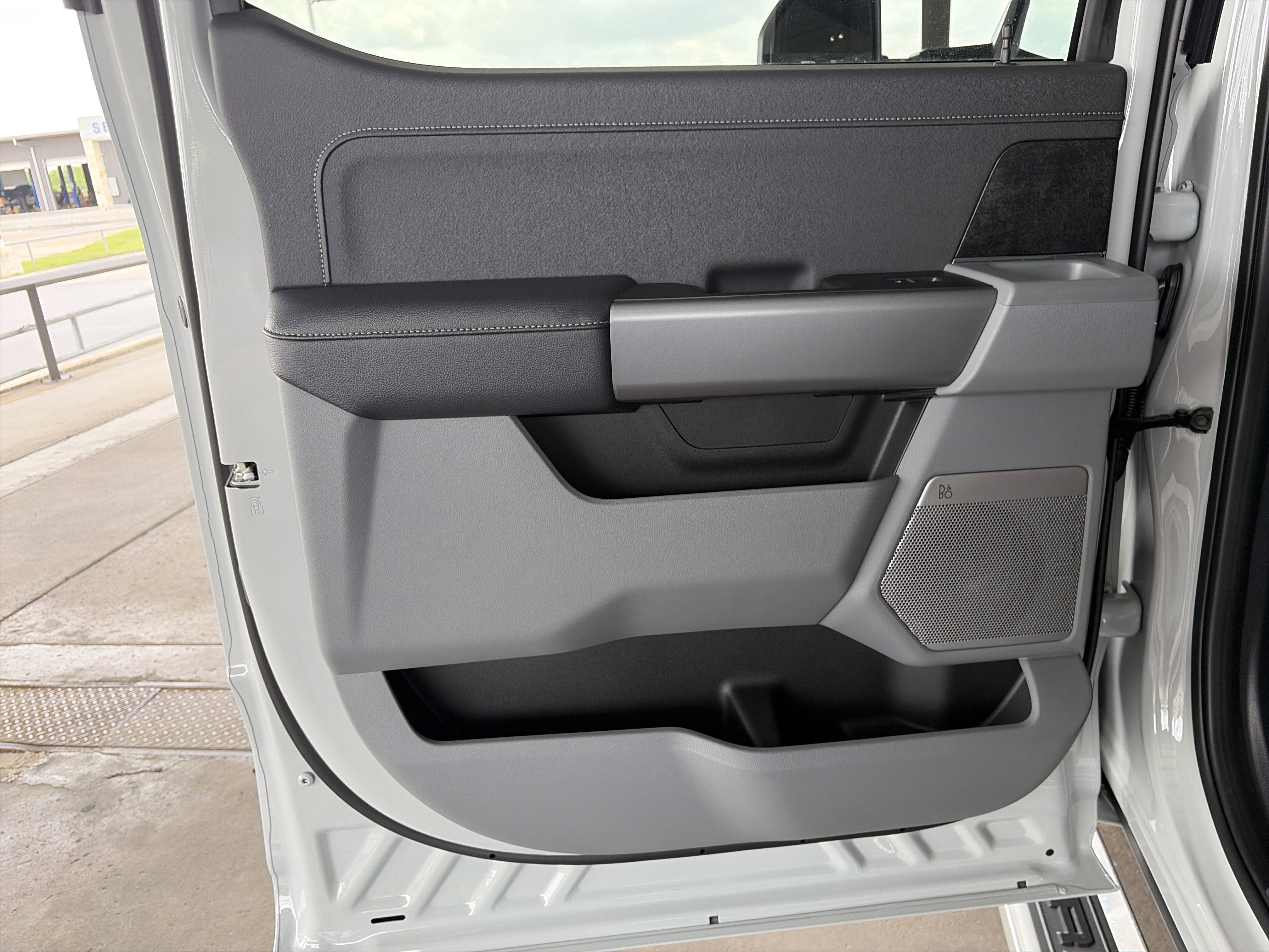 2026 Ford Super Duty F-350 DRW XLT