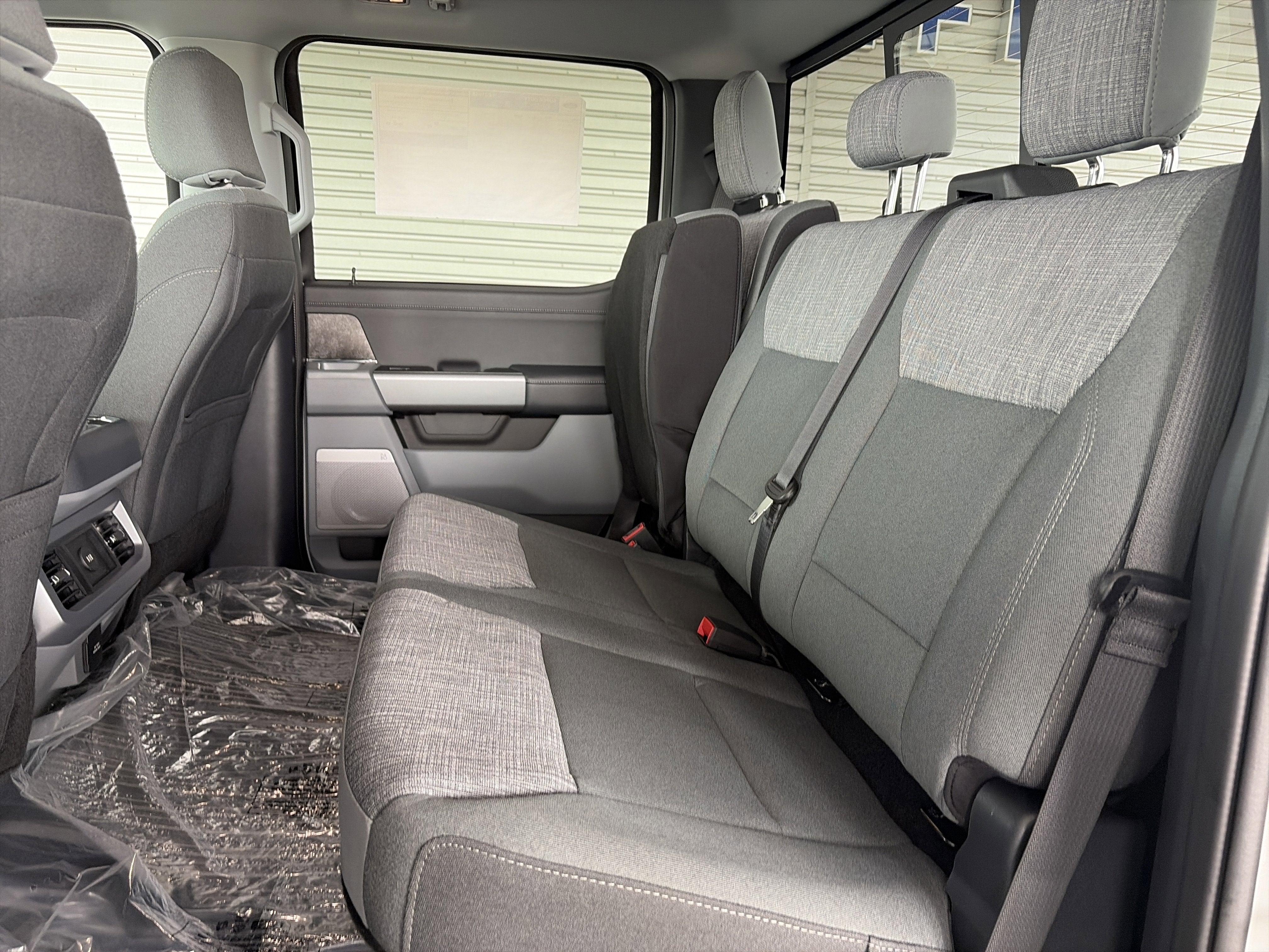 2026 Ford Super Duty F-350 DRW XLT