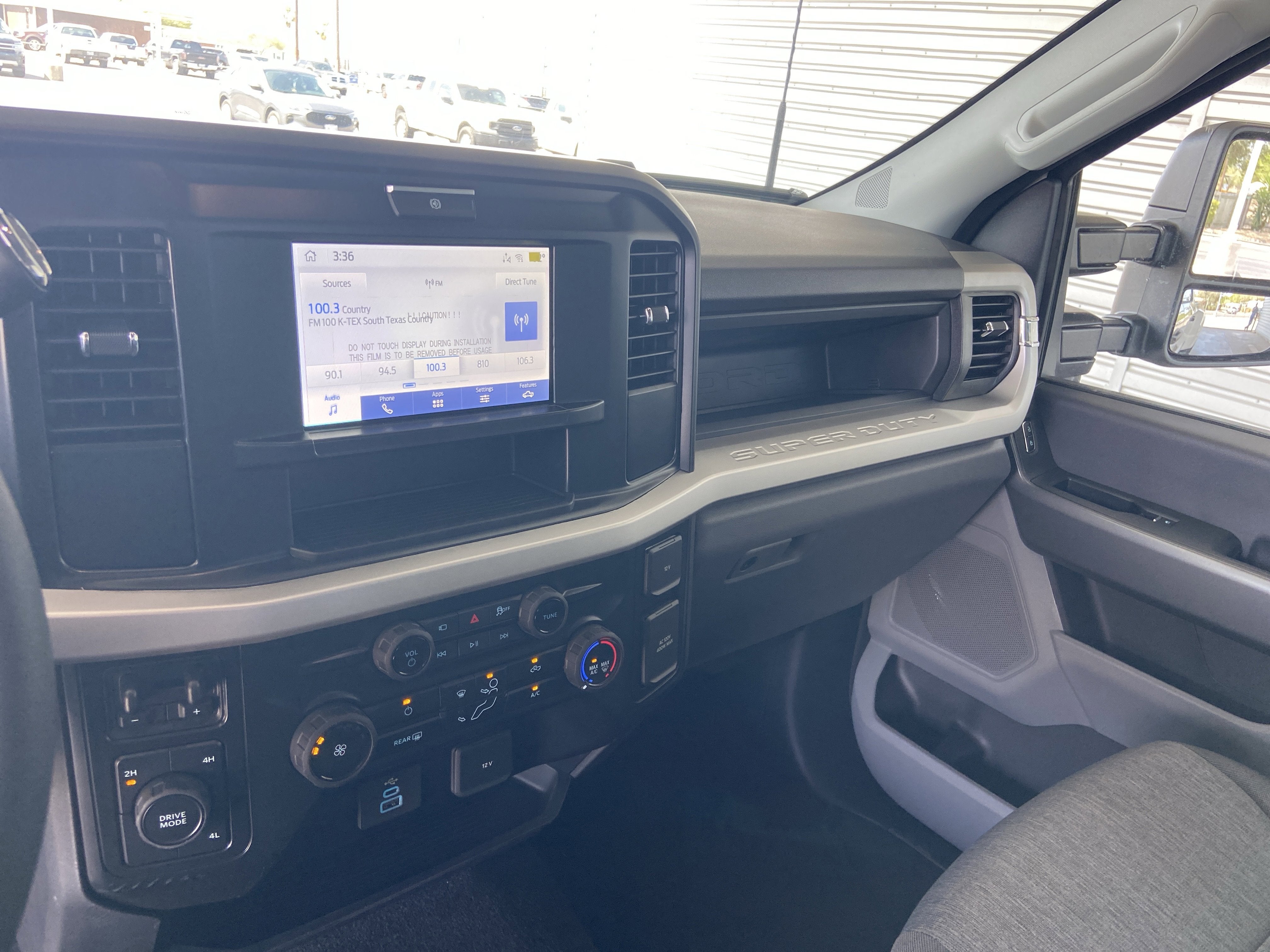 2026 Ford Super Duty F-350 DRW XL