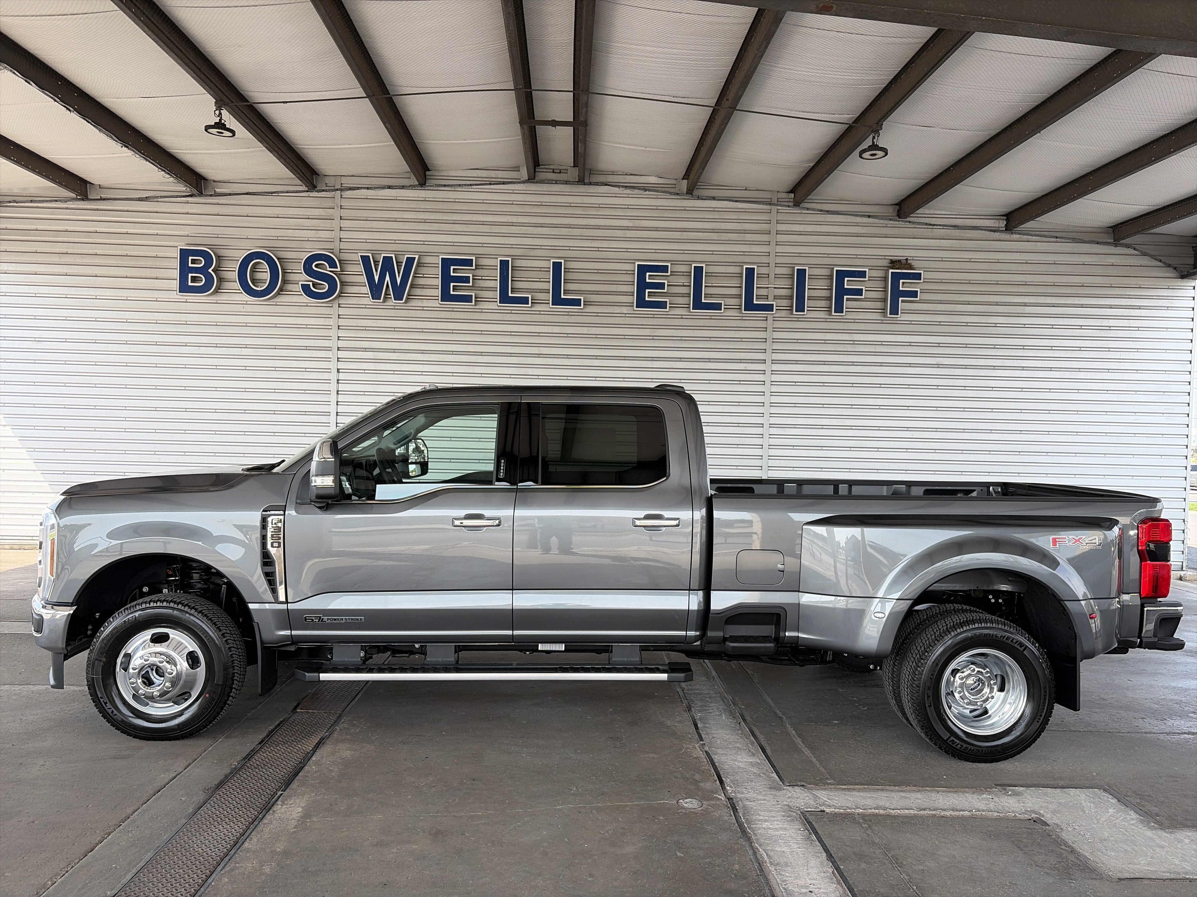 2026 Ford Super Duty F-350 DRW F-350® Lariat®