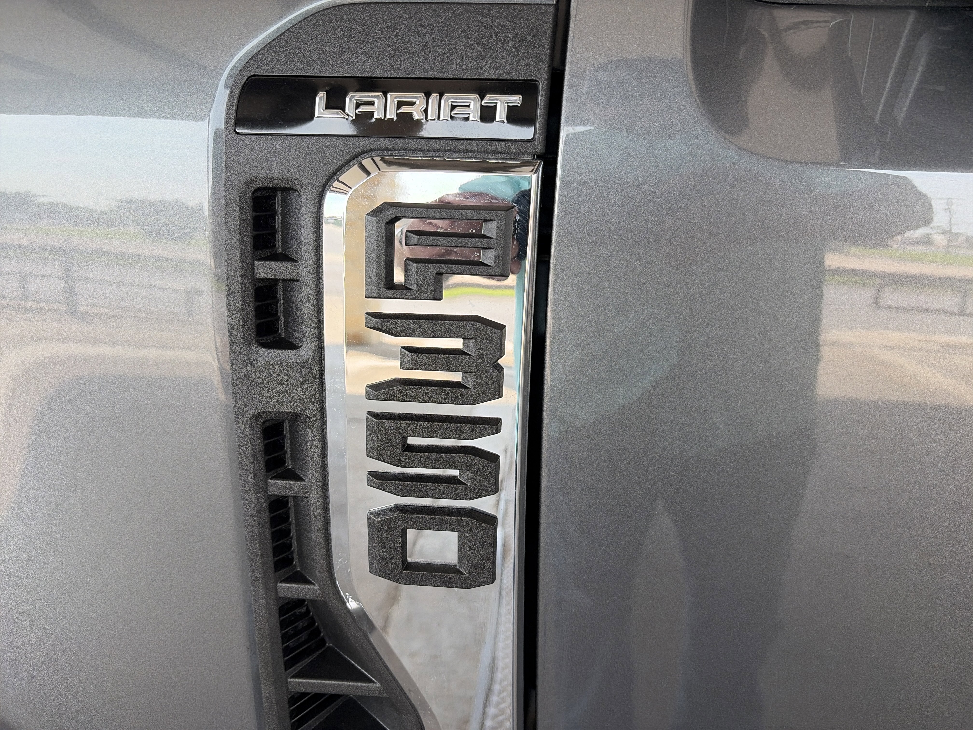 2026 Ford Super Duty F-350 DRW F-350® Lariat®