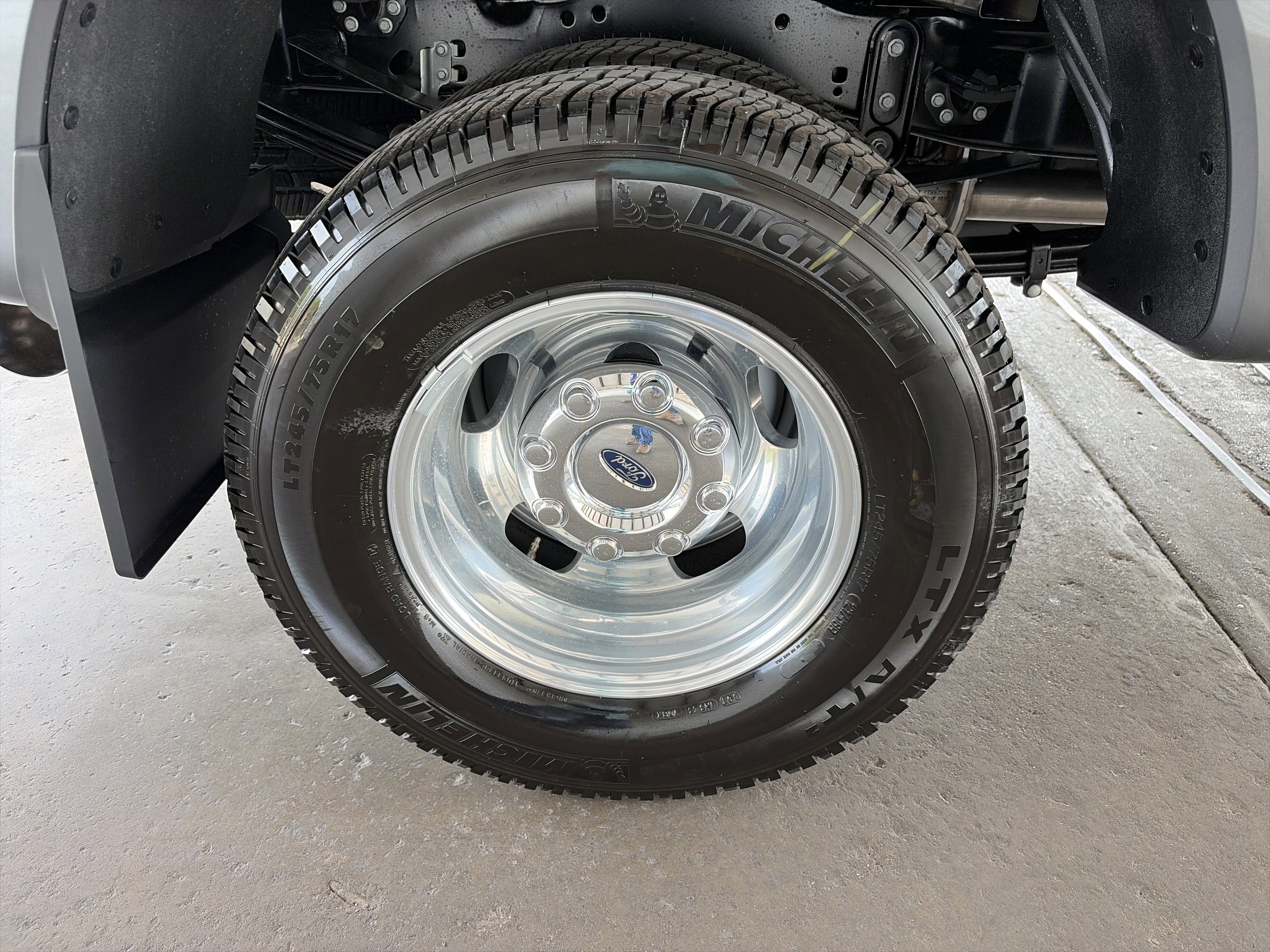 2026 Ford Super Duty F-350 DRW F-350® Lariat®