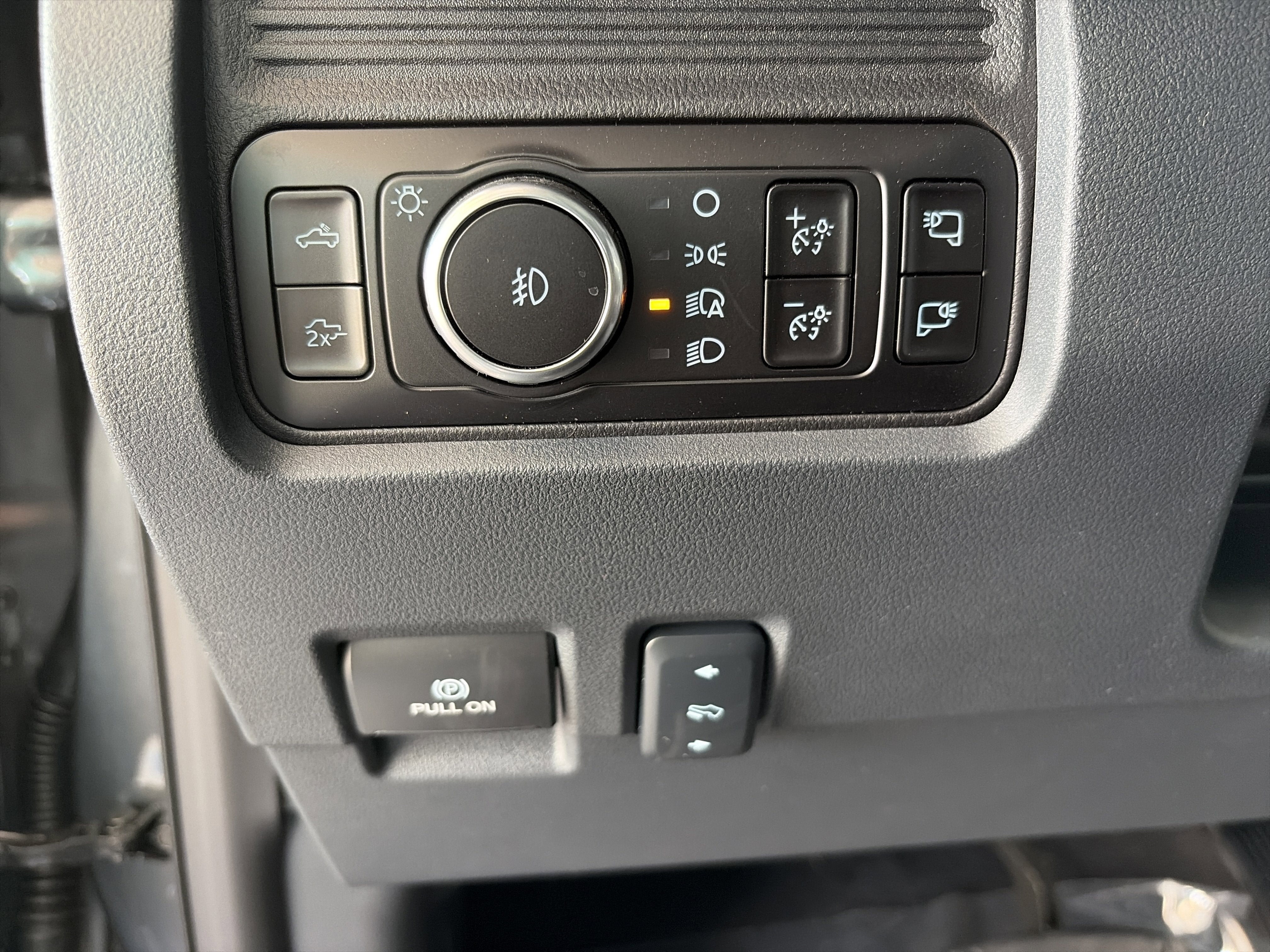 2026 Ford Super Duty F-350 DRW F-350® Lariat®