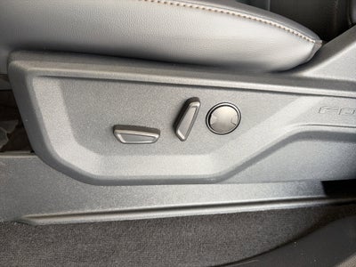 2026 Ford Super Duty F-350 DRW F-350® Lariat®