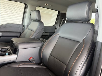 2026 Ford Super Duty F-350 DRW F-350® Lariat®