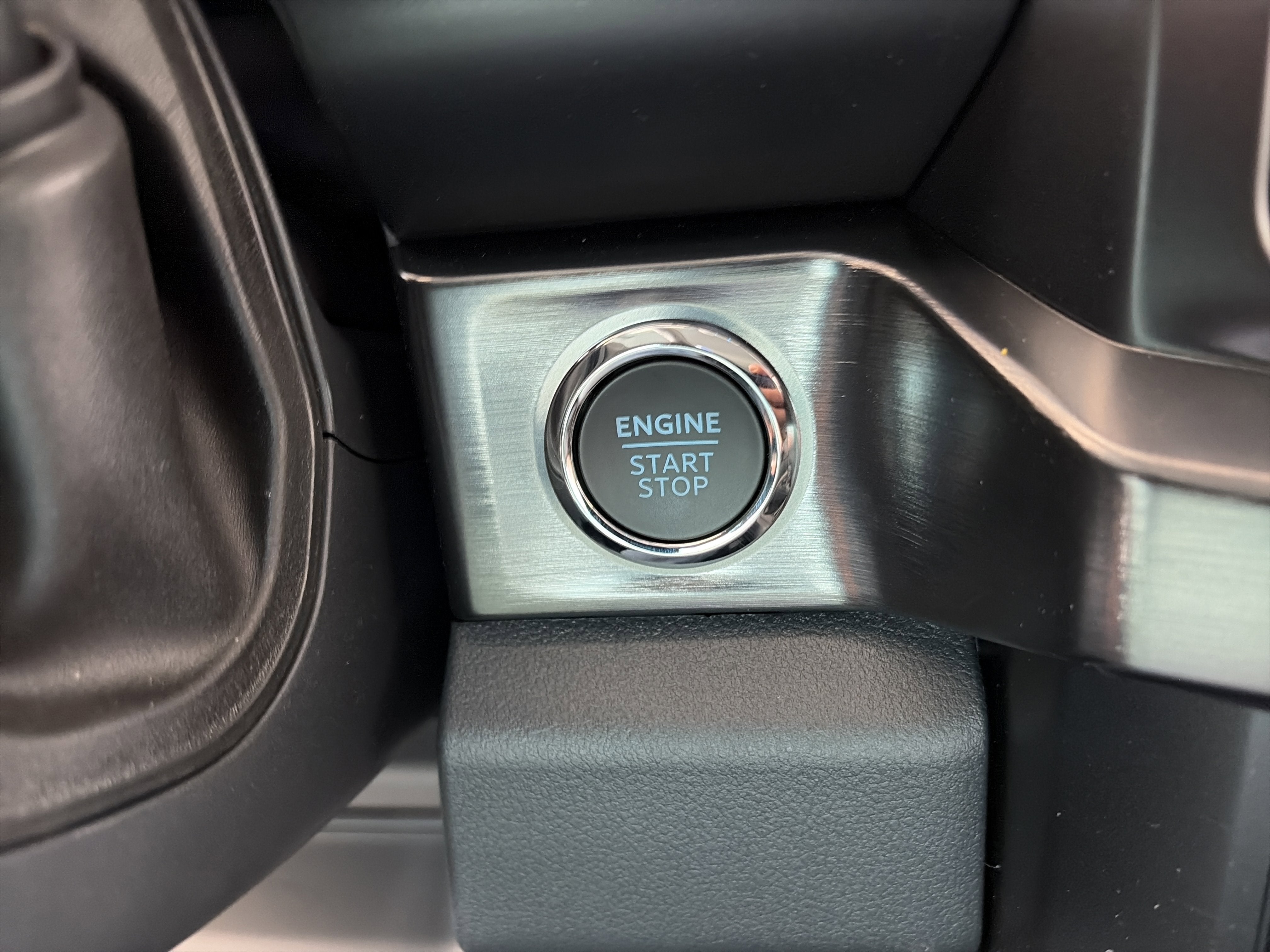 2026 Ford Super Duty F-350 DRW F-350® Lariat®