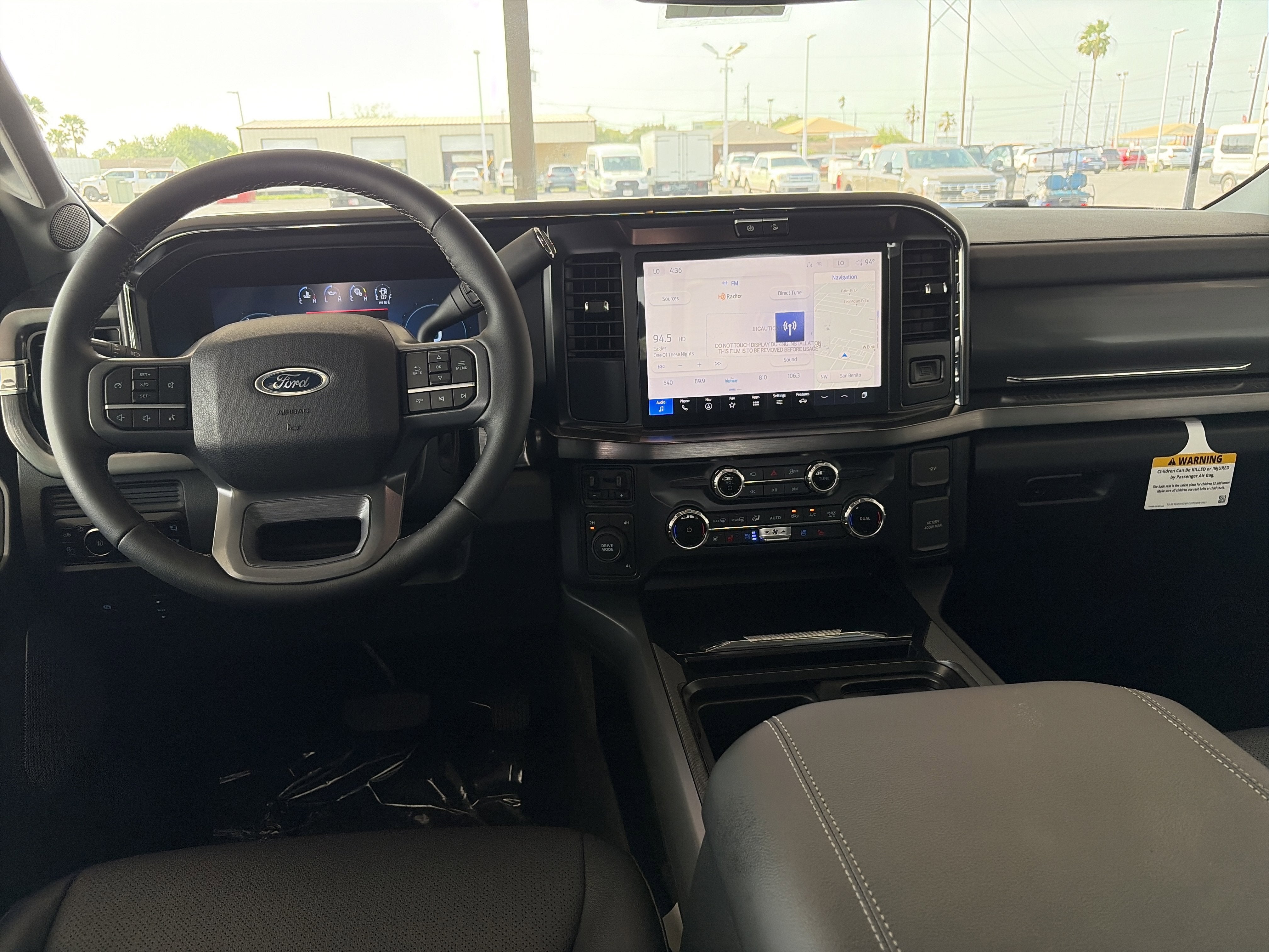 2026 Ford Super Duty F-350 DRW F-350® Lariat®