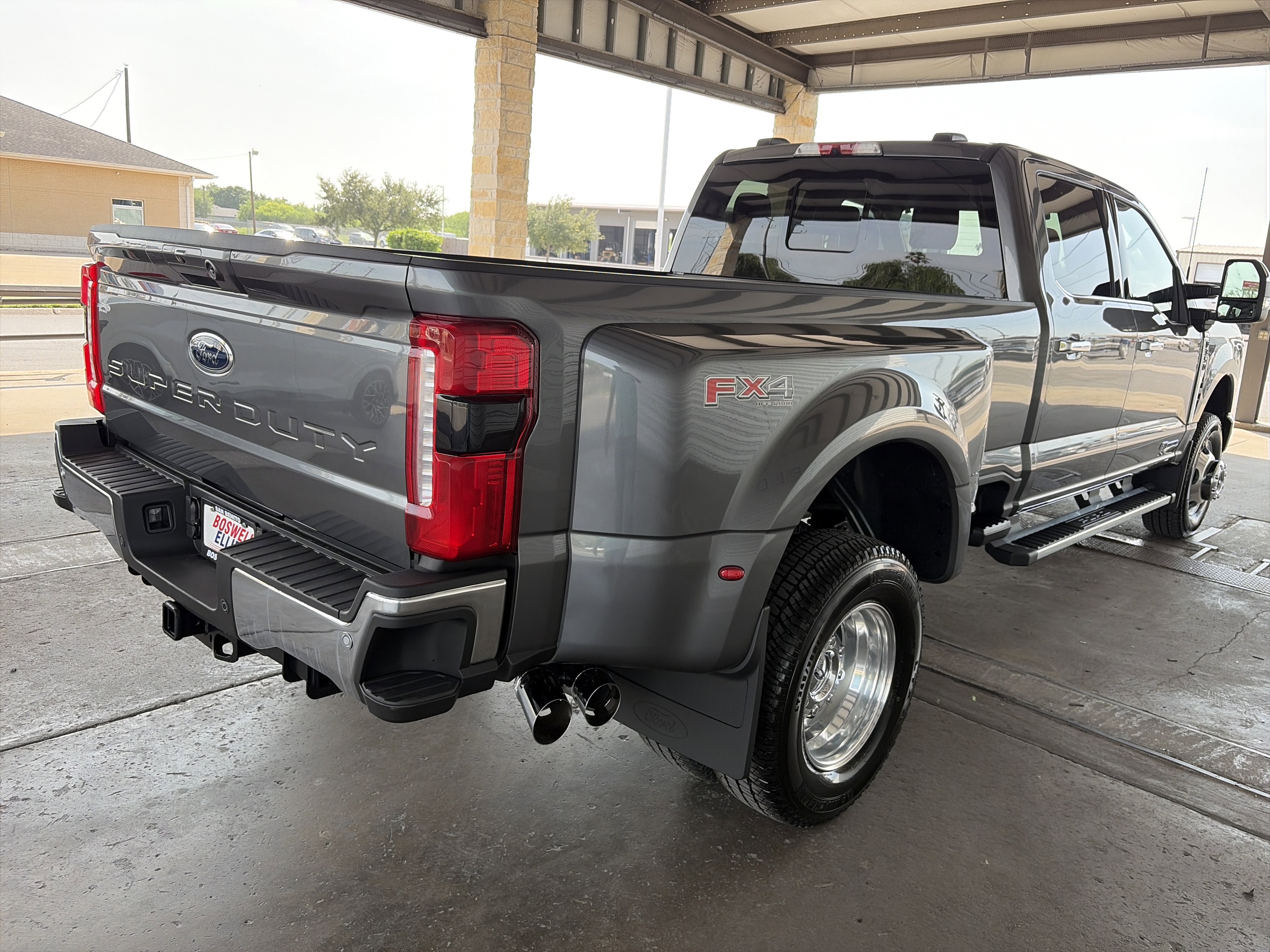 2026 Ford Super Duty F-350 DRW F-350® Lariat®