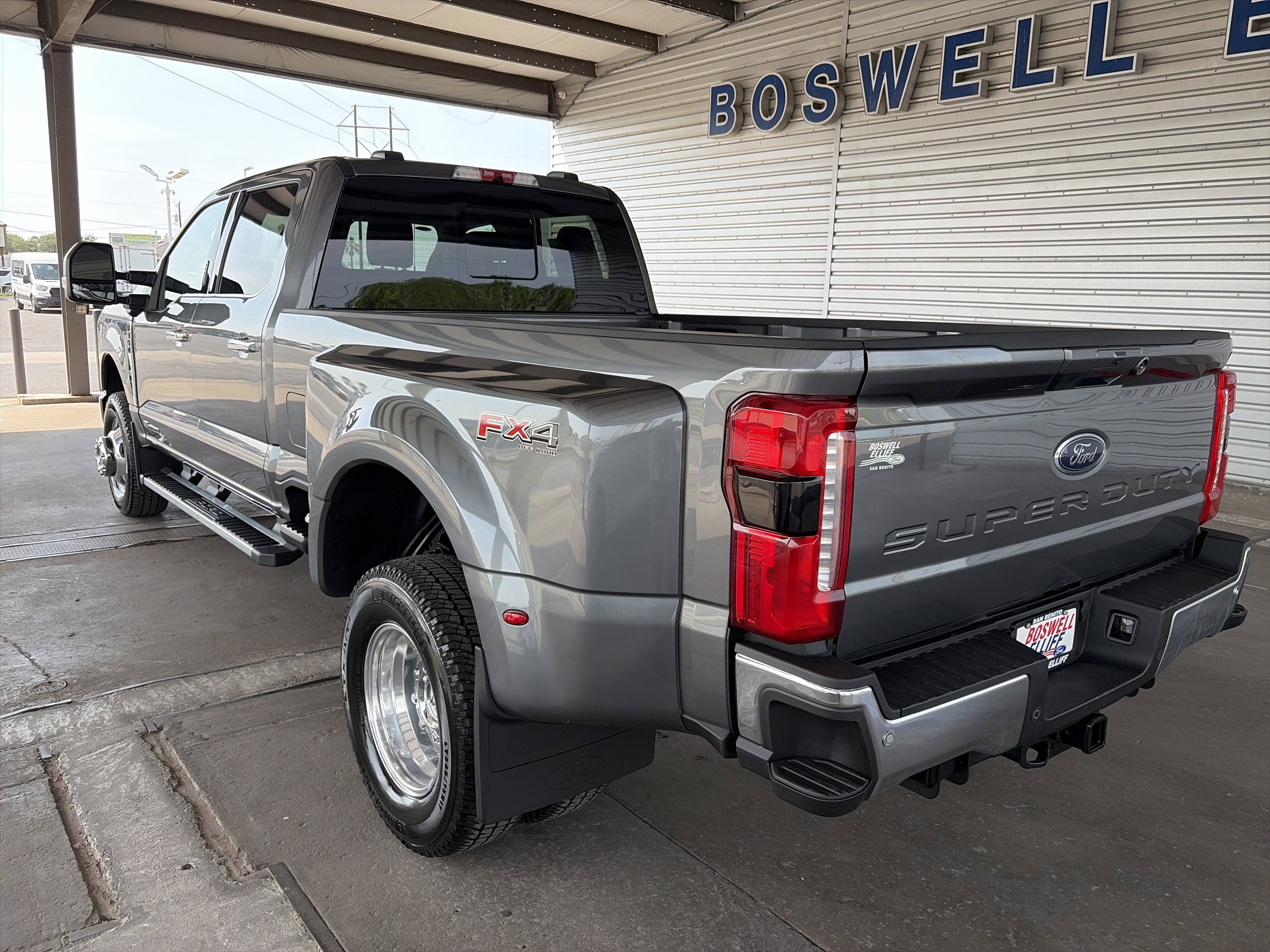 2026 Ford Super Duty F-350 DRW F-350® Lariat®