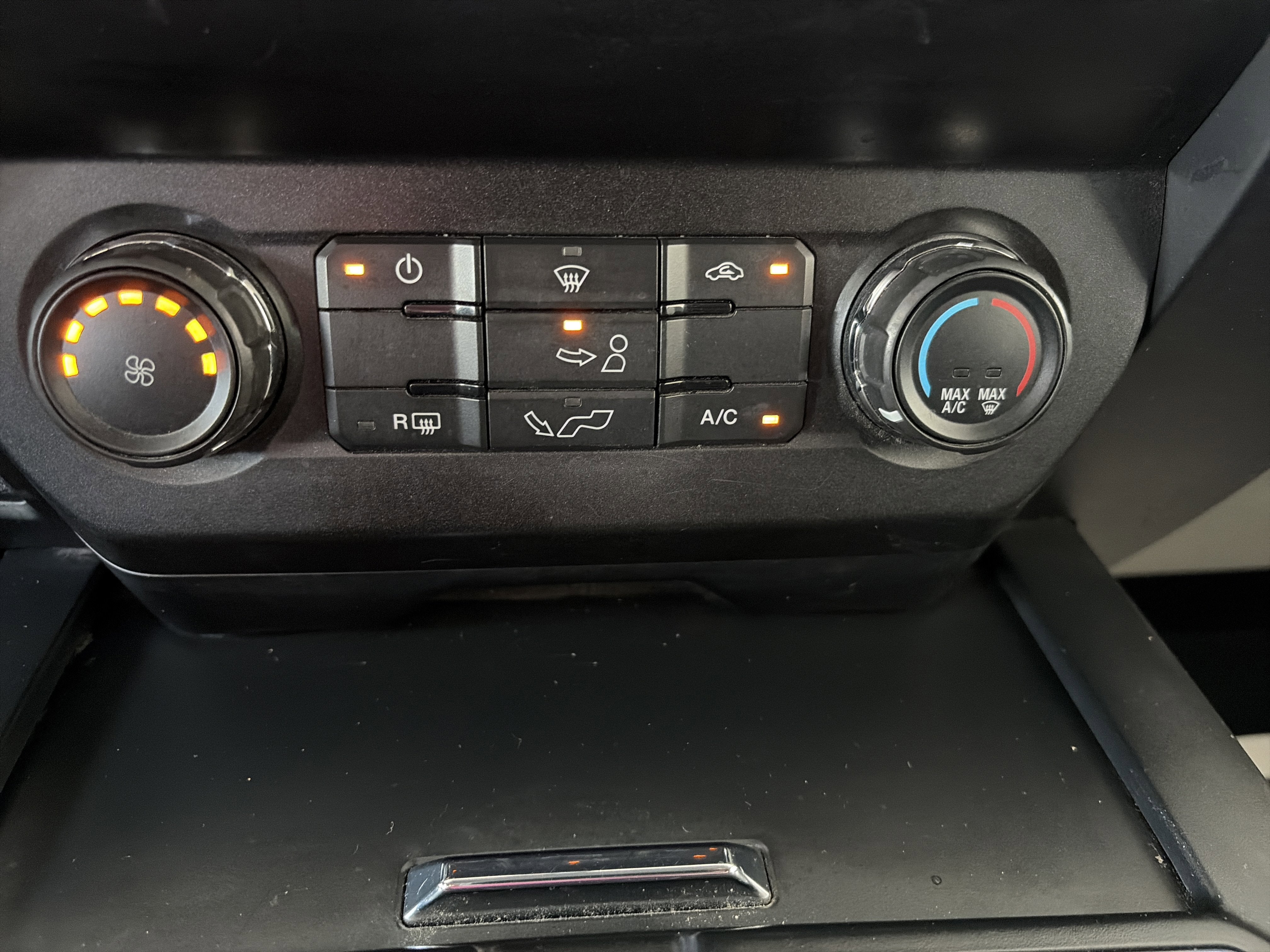 2020 Ford F-150 Base
