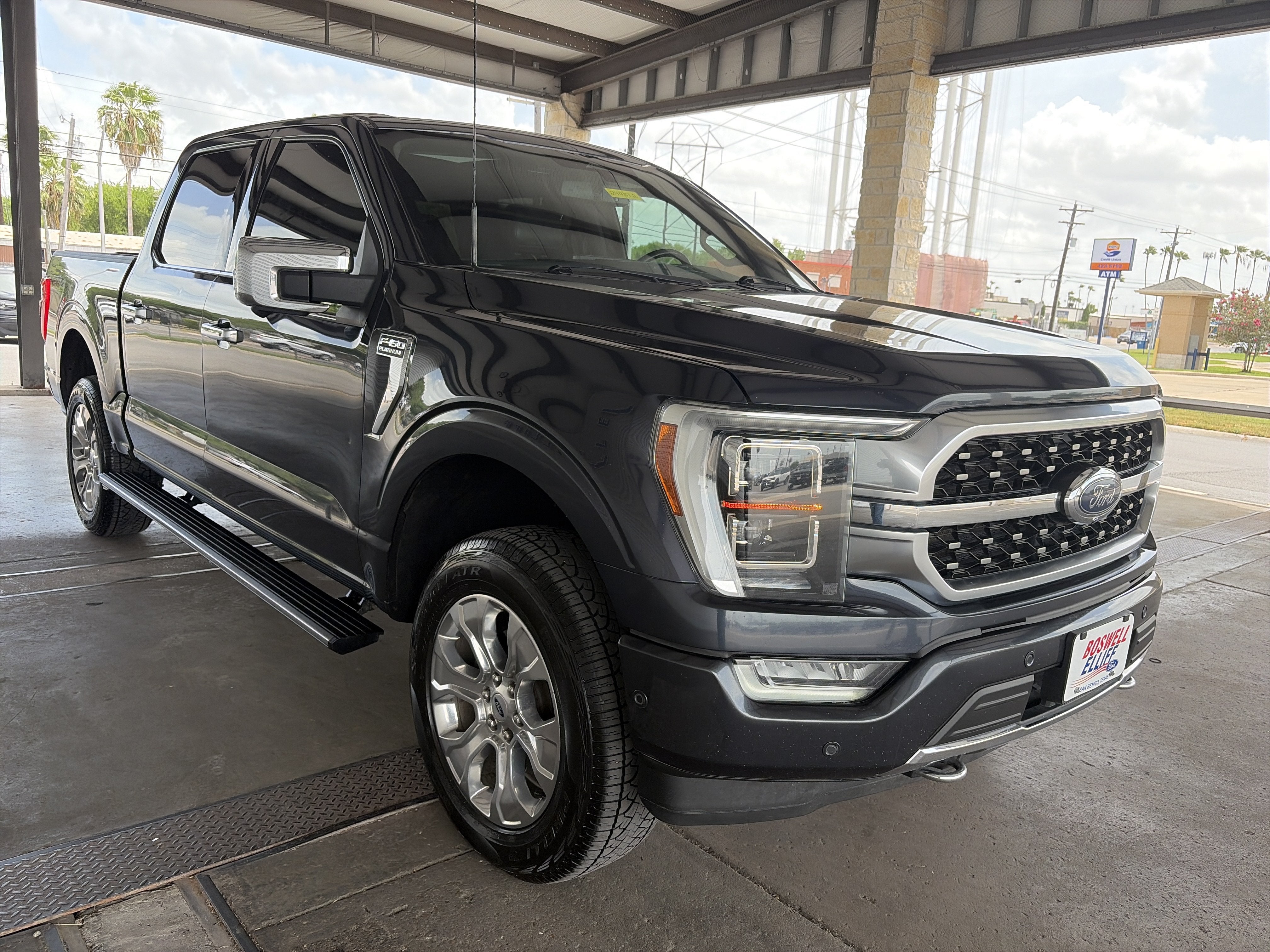 2022 Ford F-150 Platinum