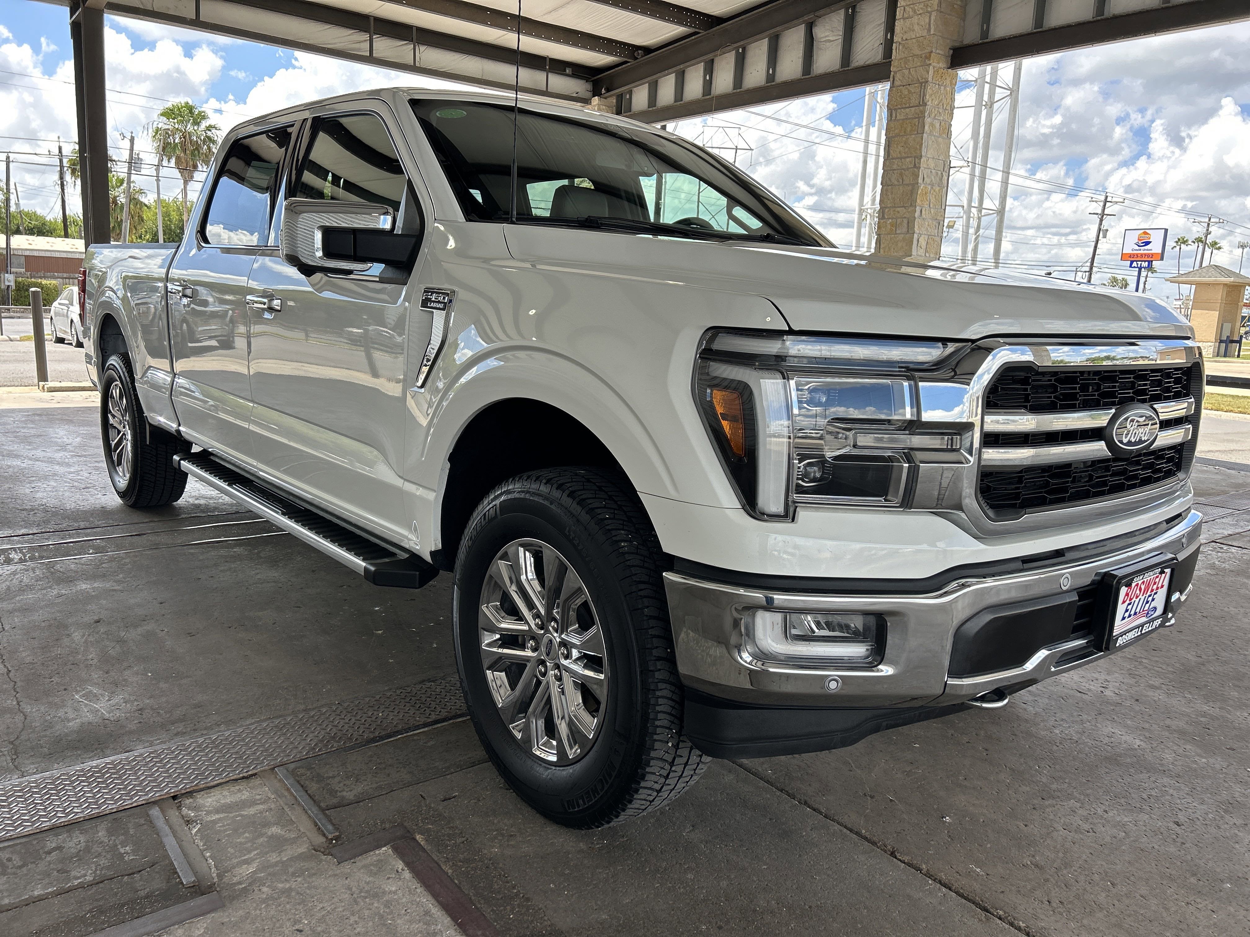 2024 Ford F-150 LARIAT