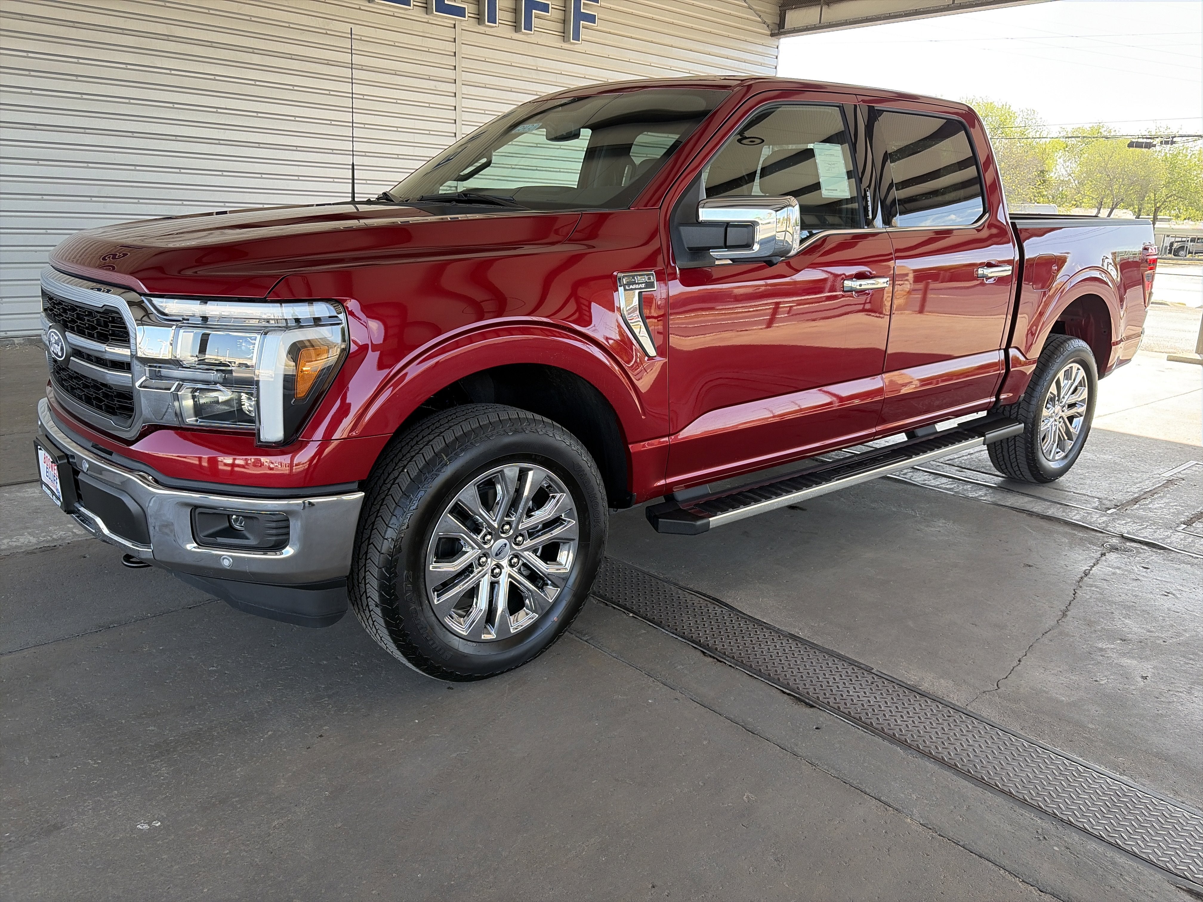 2026 Ford F-150 LARIAT