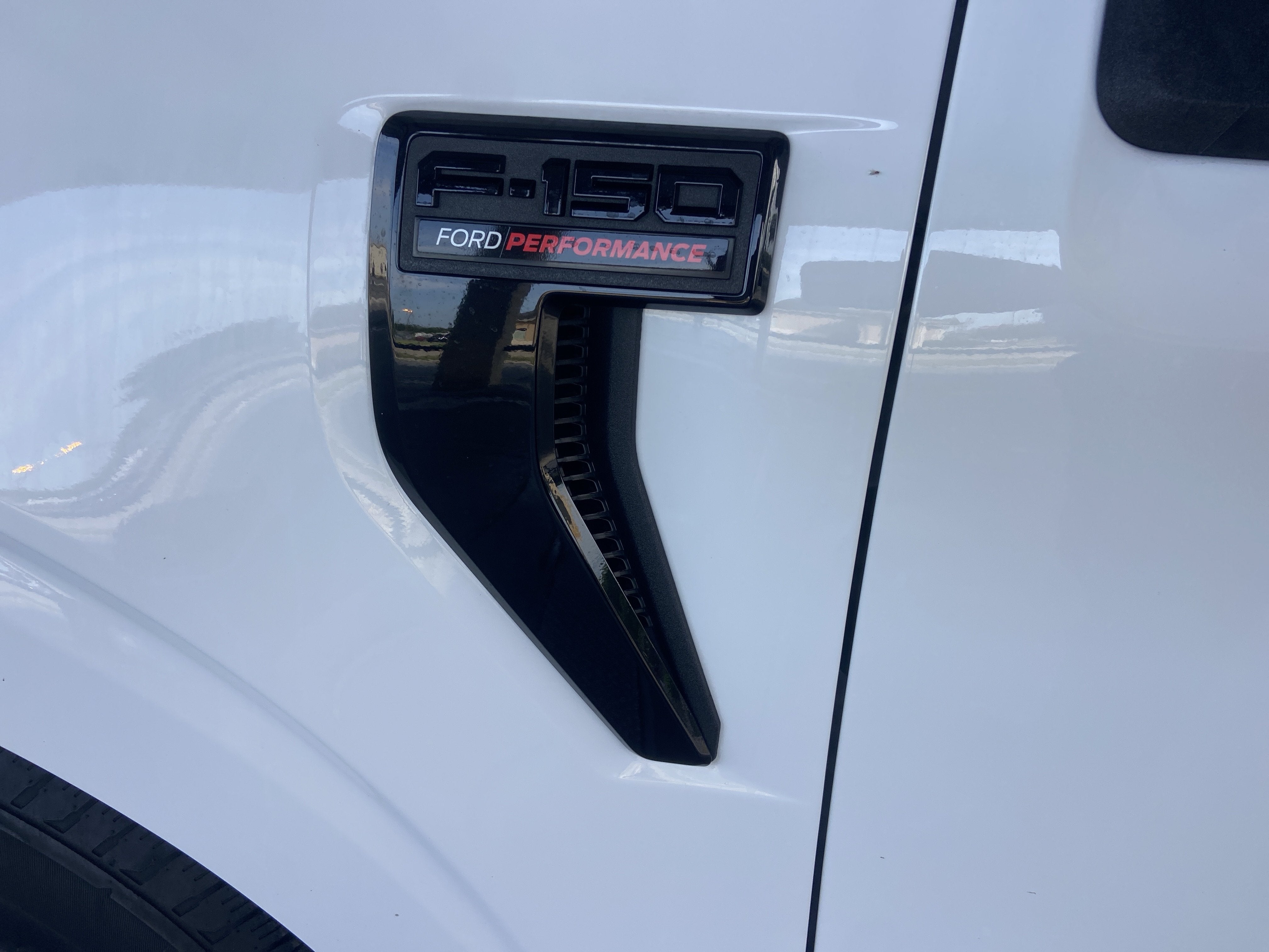 2023 Ford F-150 Base
