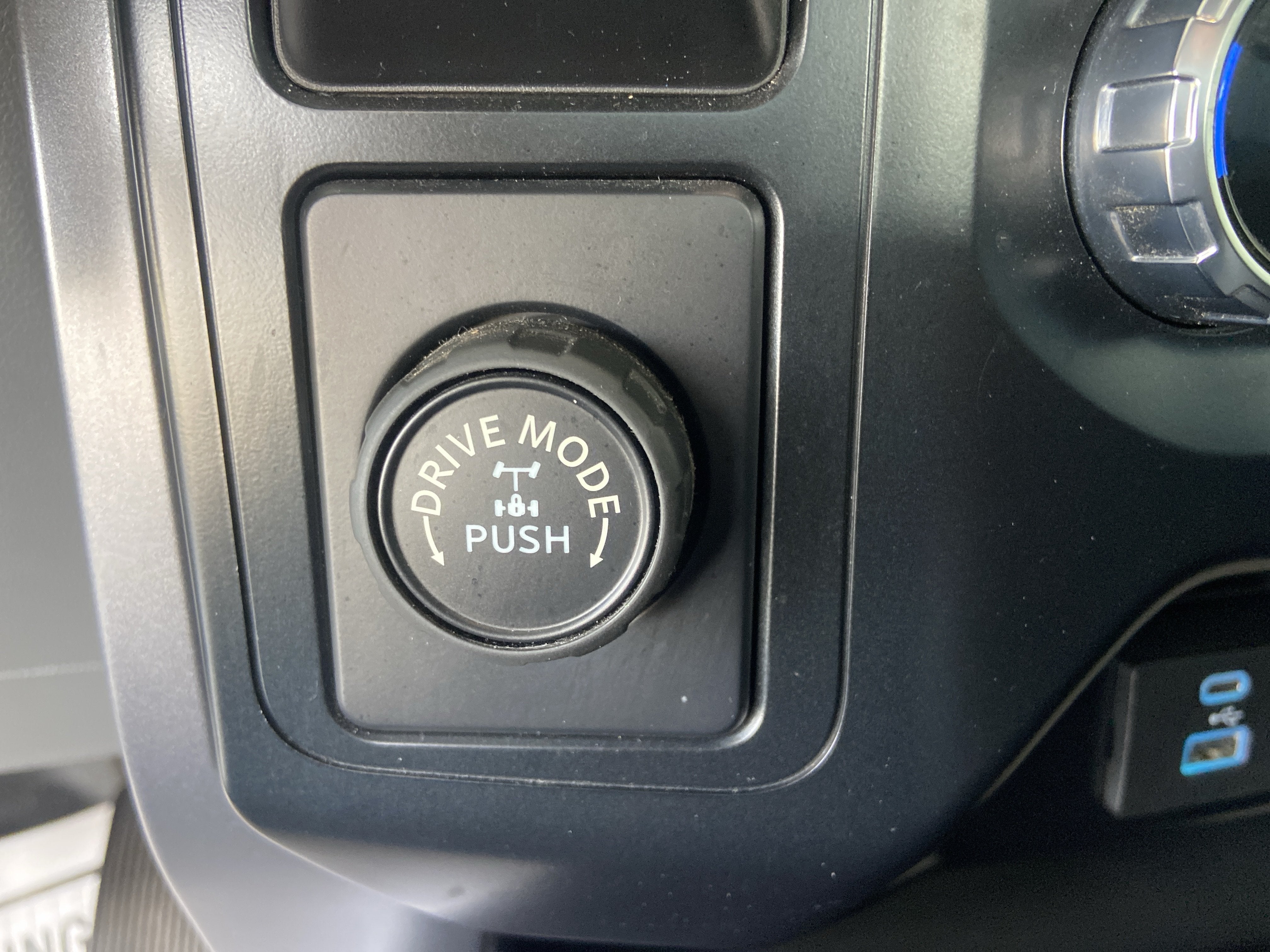 2023 Ford F-150 Base