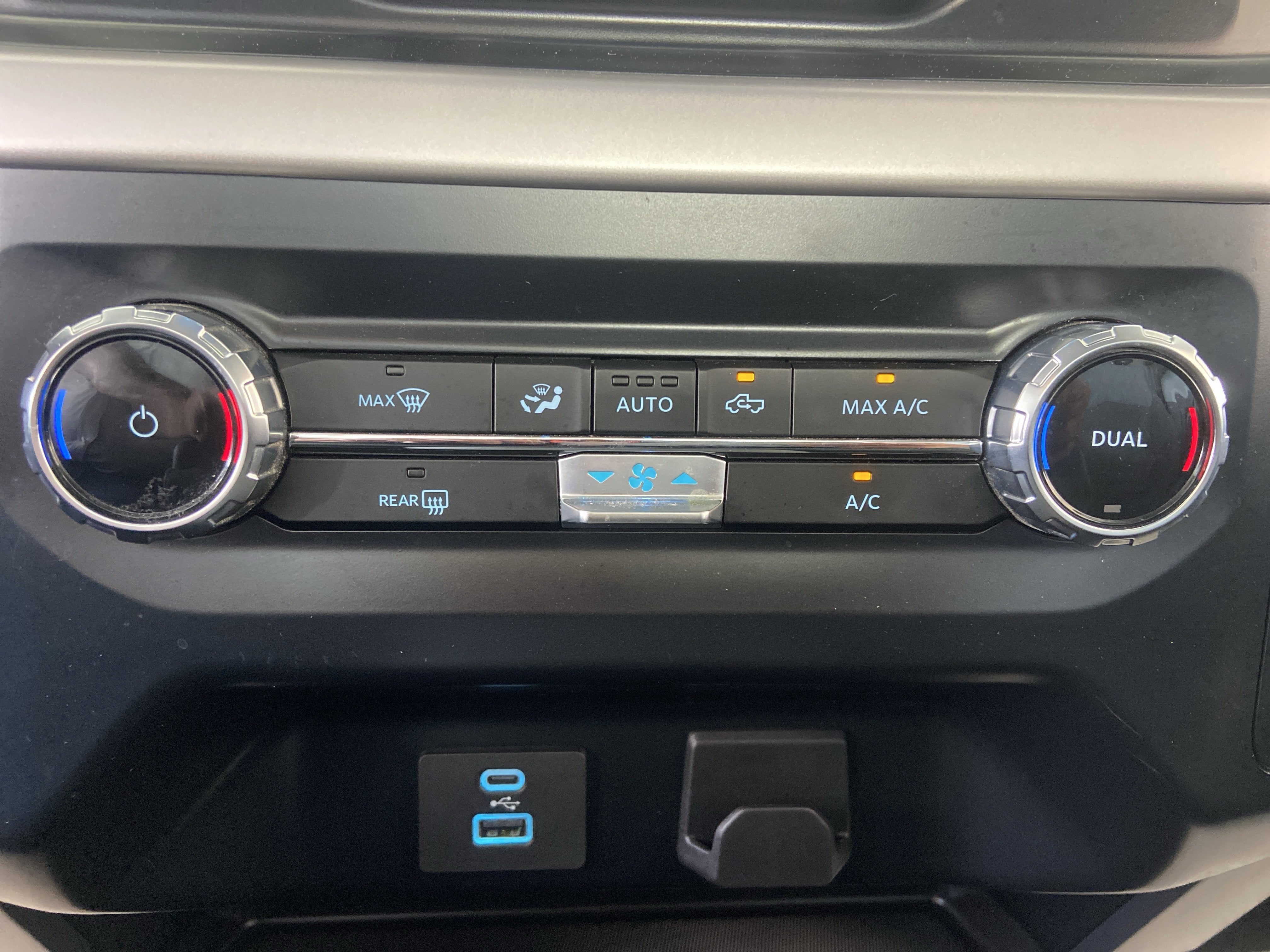 2023 Ford F-150 Base