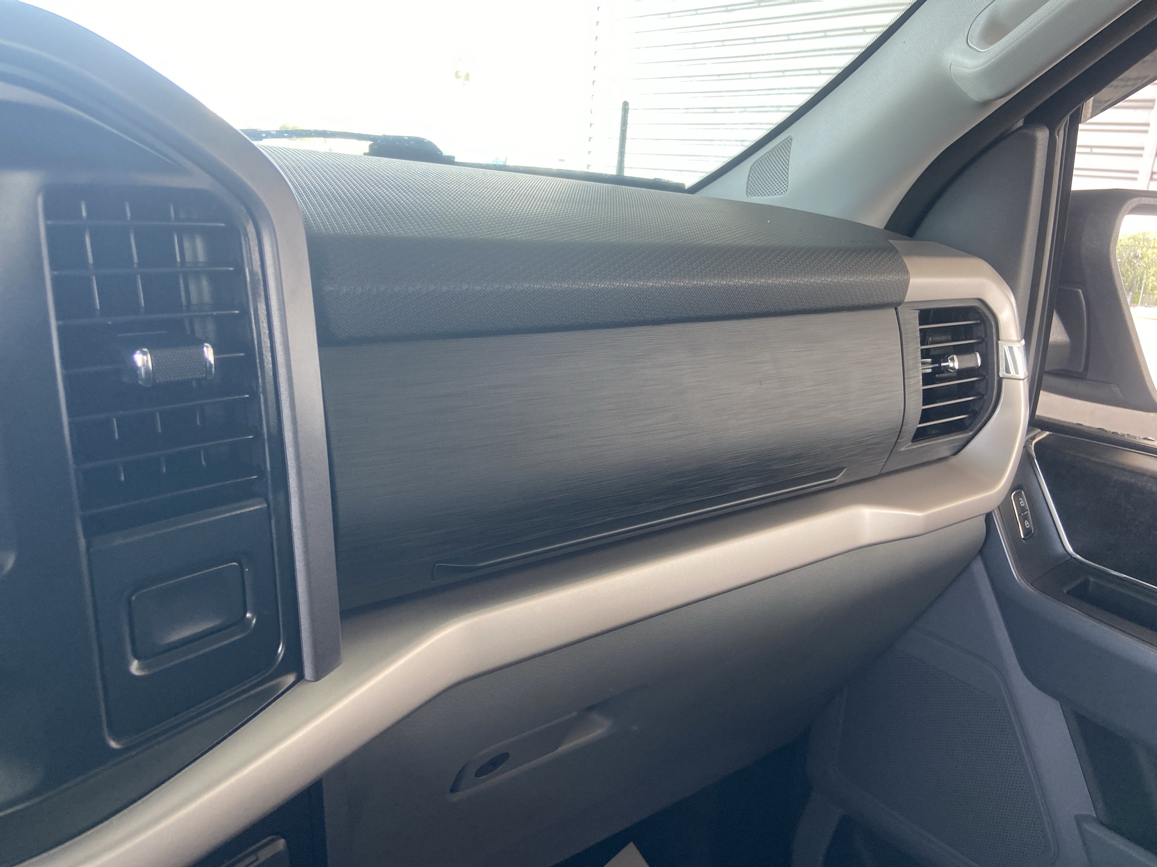 2023 Ford F-150 Base
