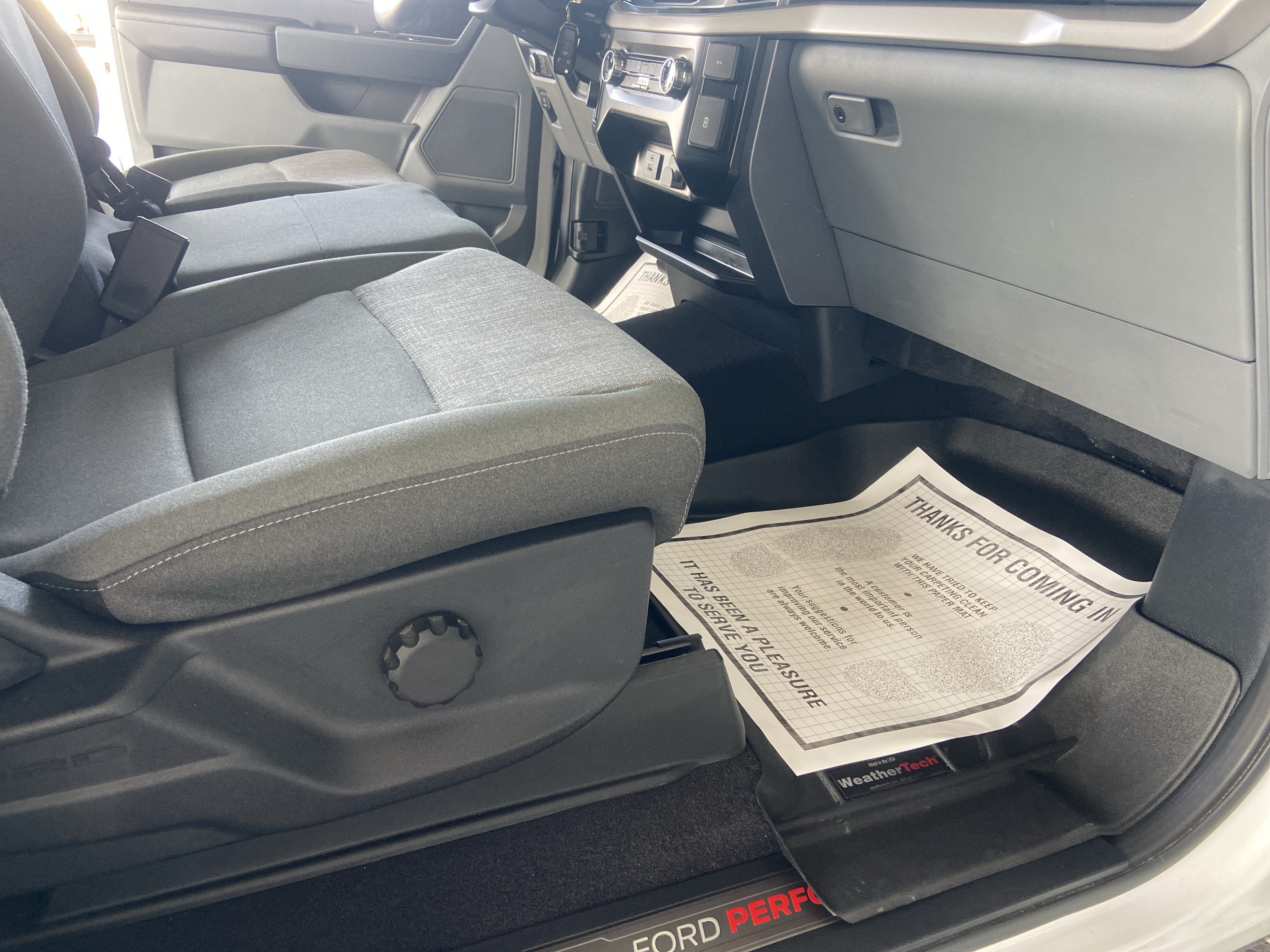 2023 Ford F-150 Base