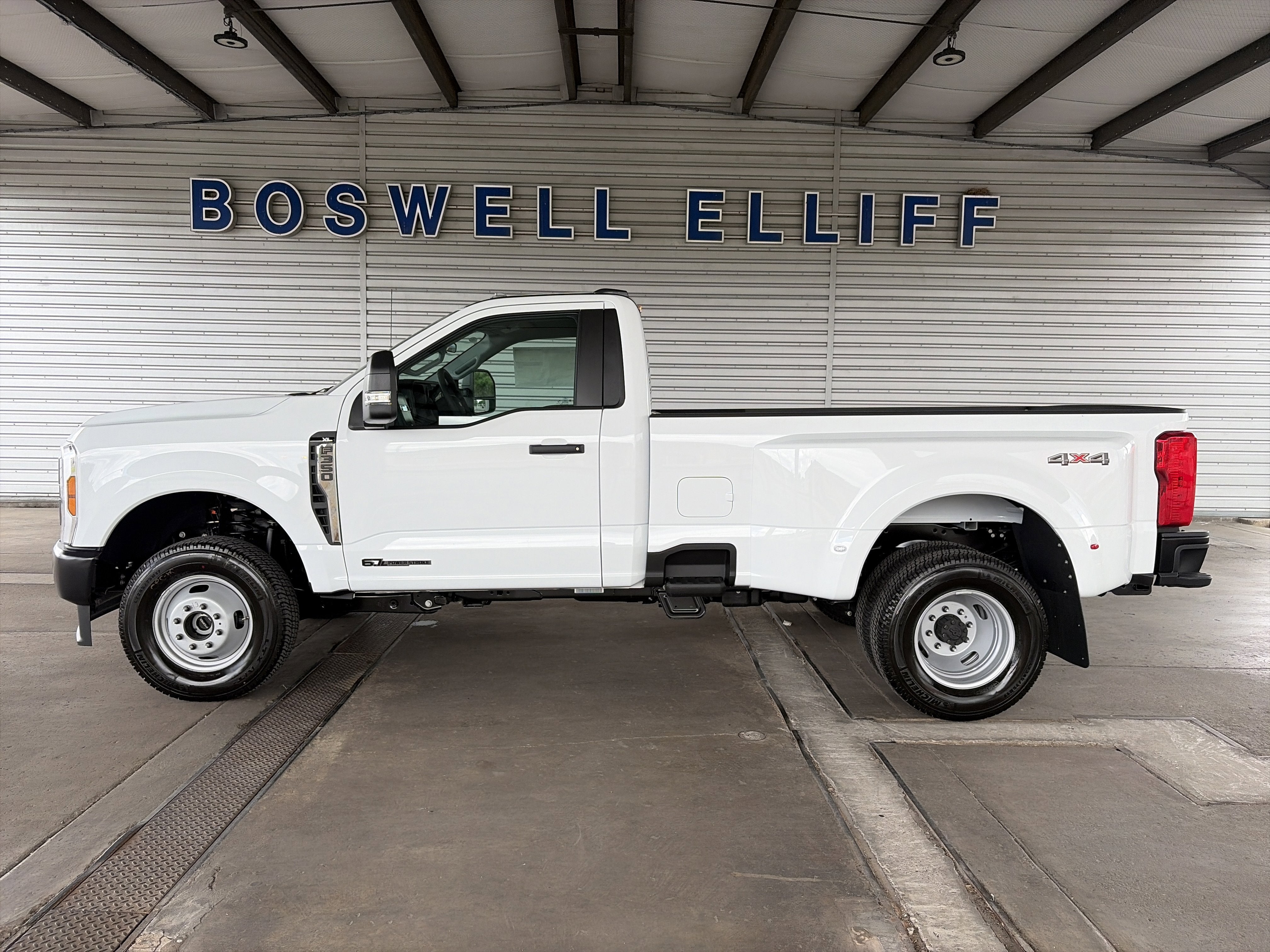 2026 Ford Super Duty F-350 DRW XL