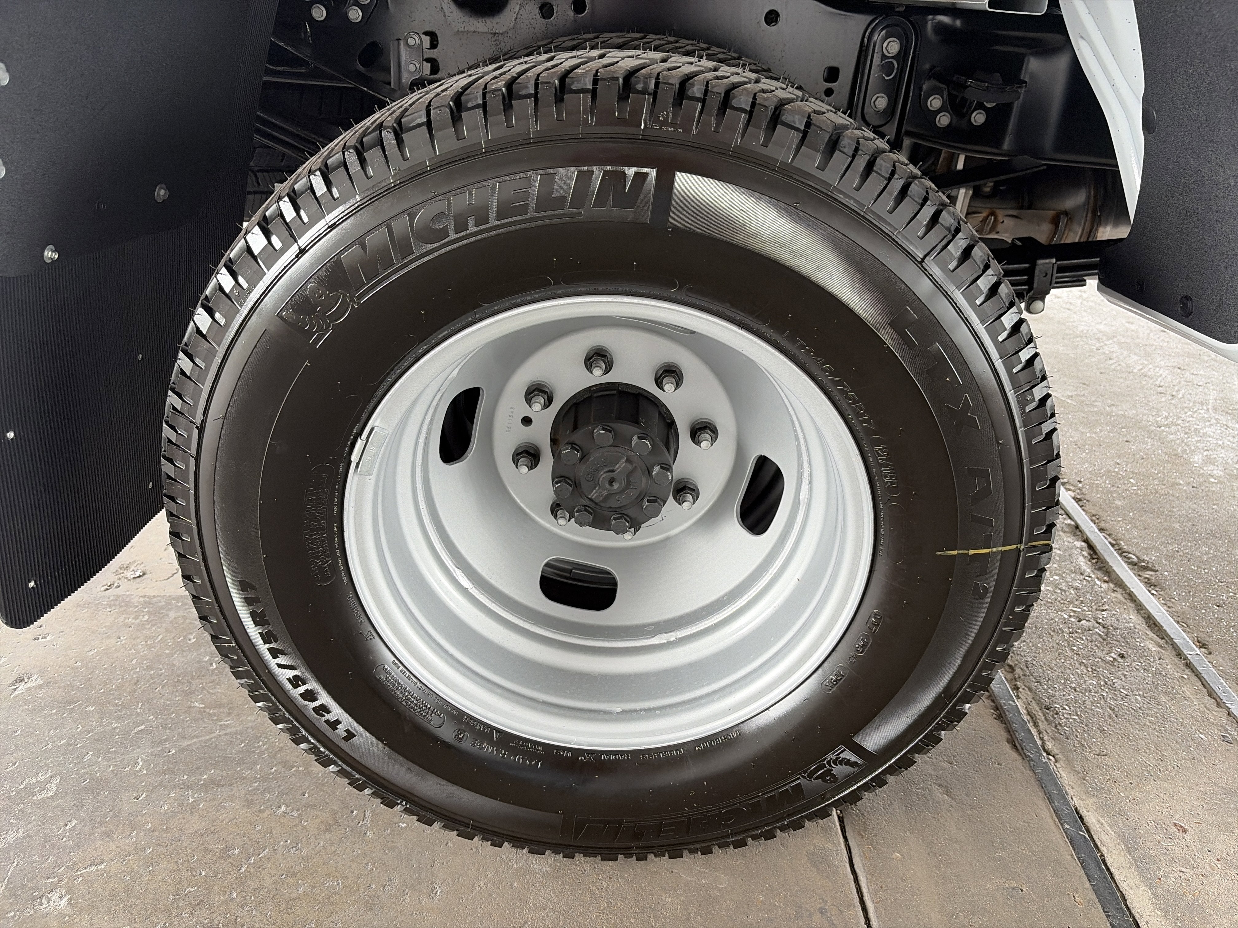 2026 Ford Super Duty F-350 DRW XL