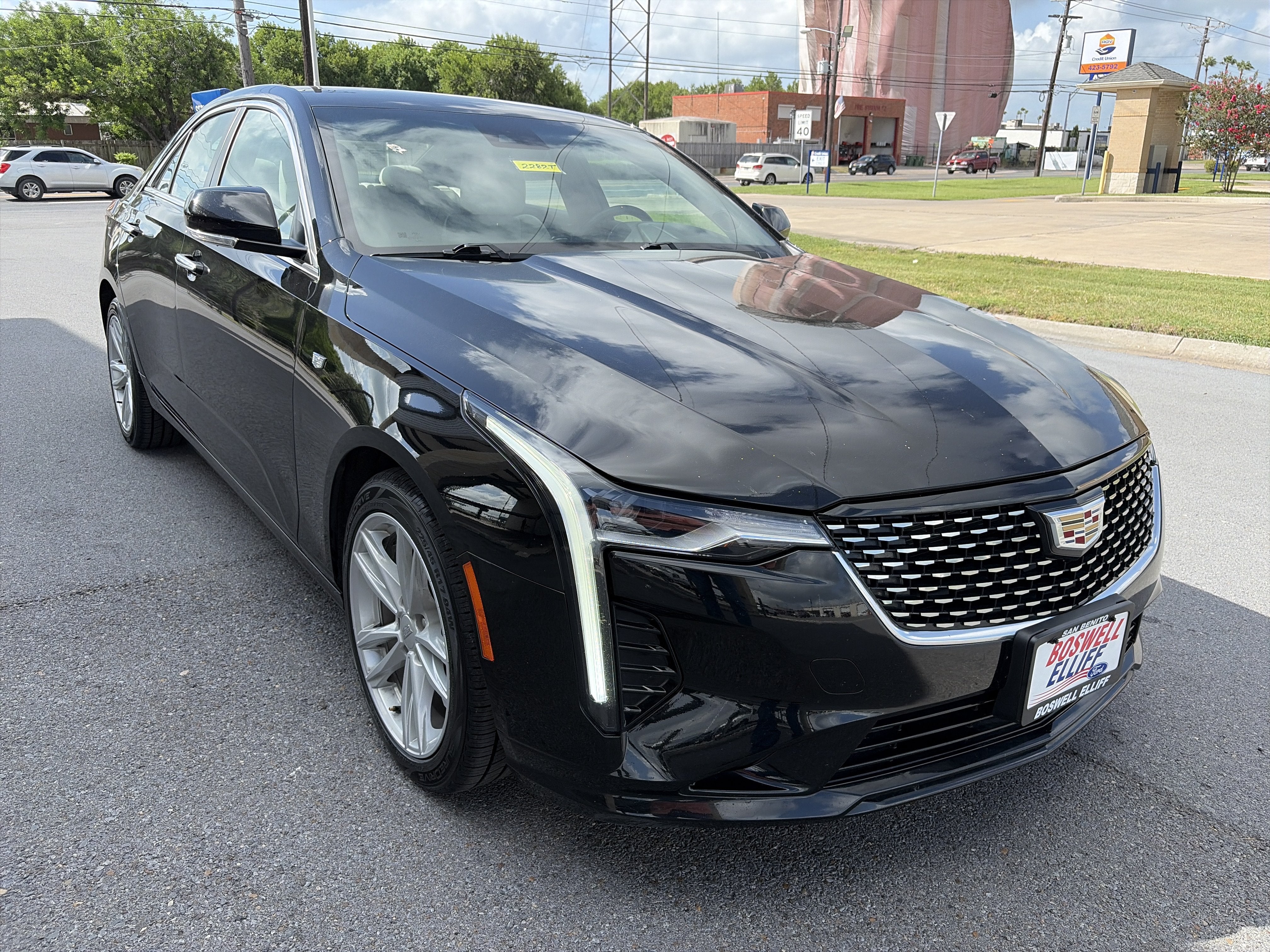 2024 Cadillac CT4 Luxury