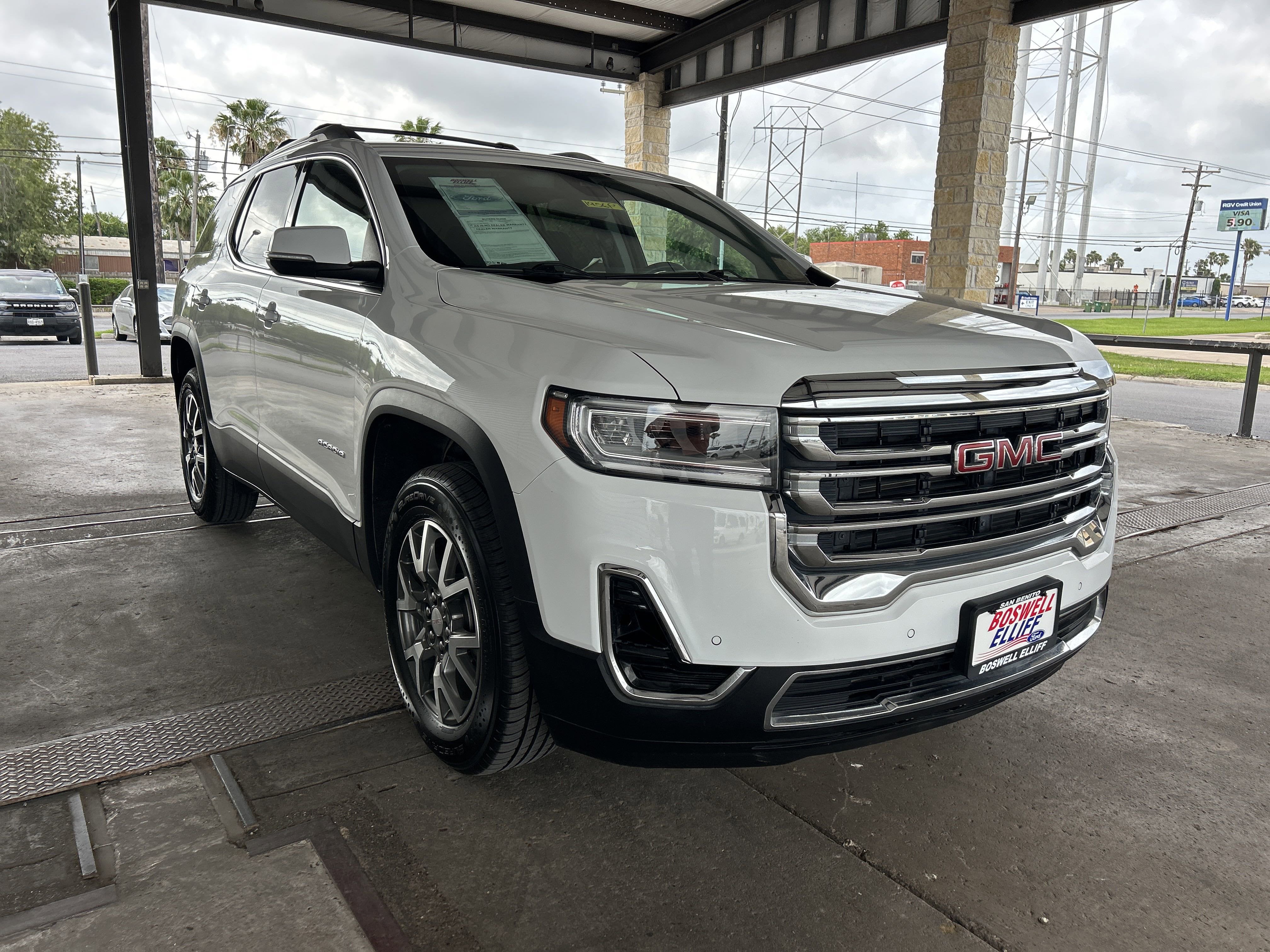 2022 GMC Acadia SLE