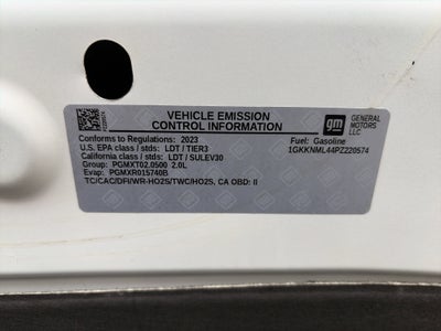 2023 GMC Acadia SLT