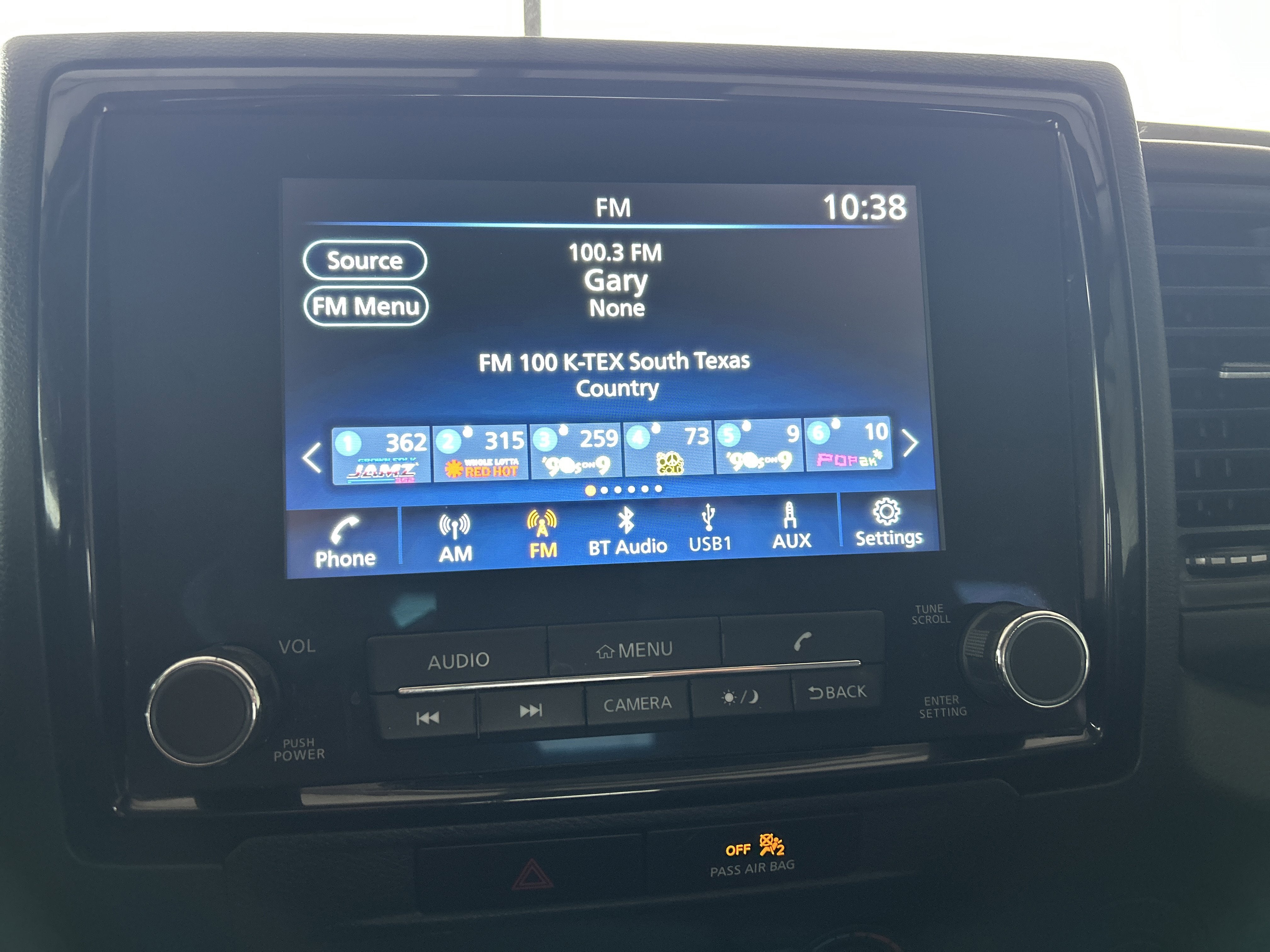 2022 Nissan Frontier S