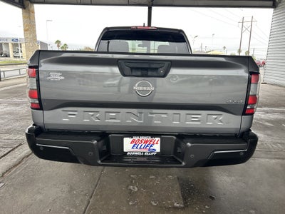 2022 Nissan Frontier S