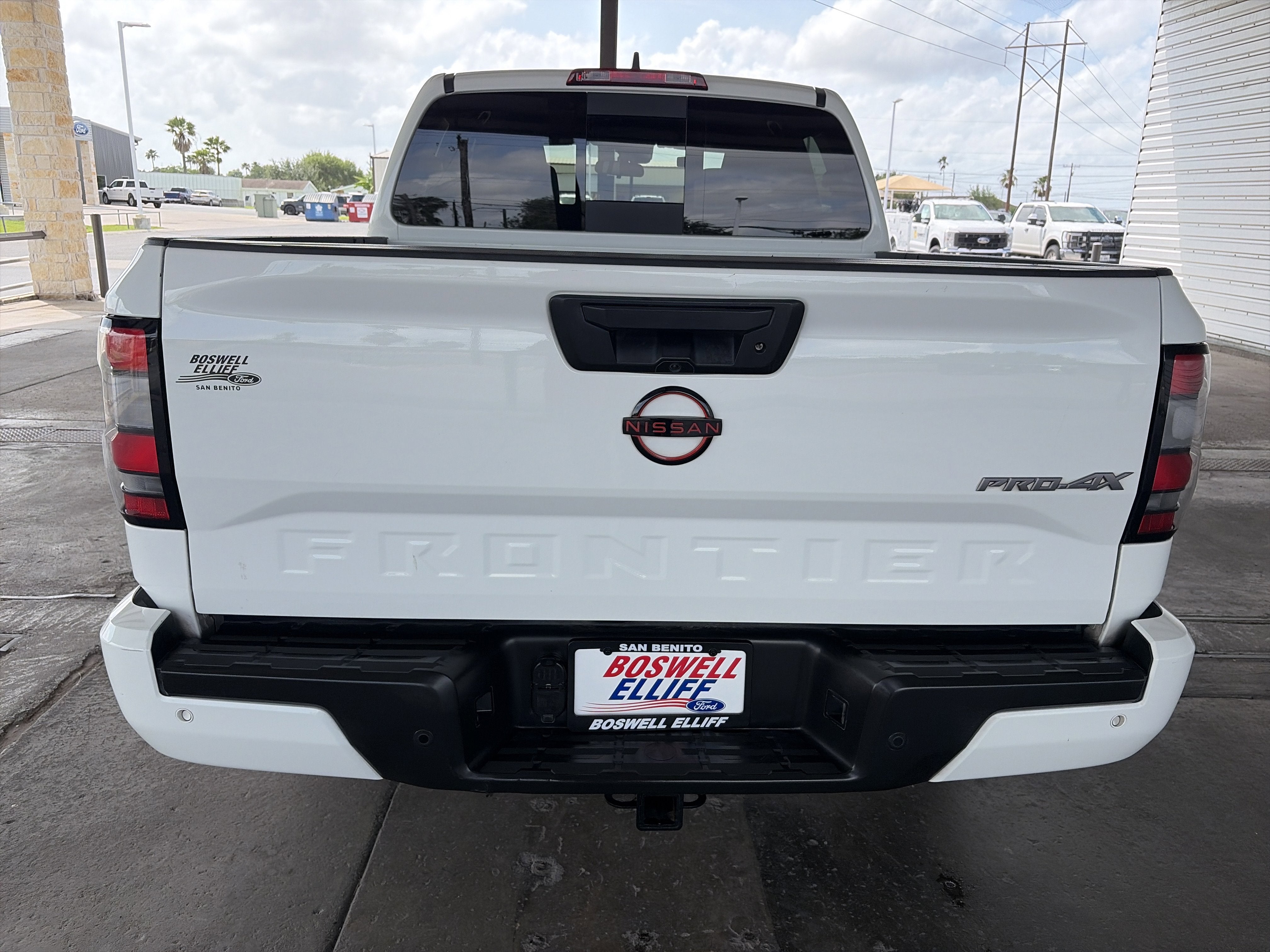 2023 Nissan Frontier PRO-4X