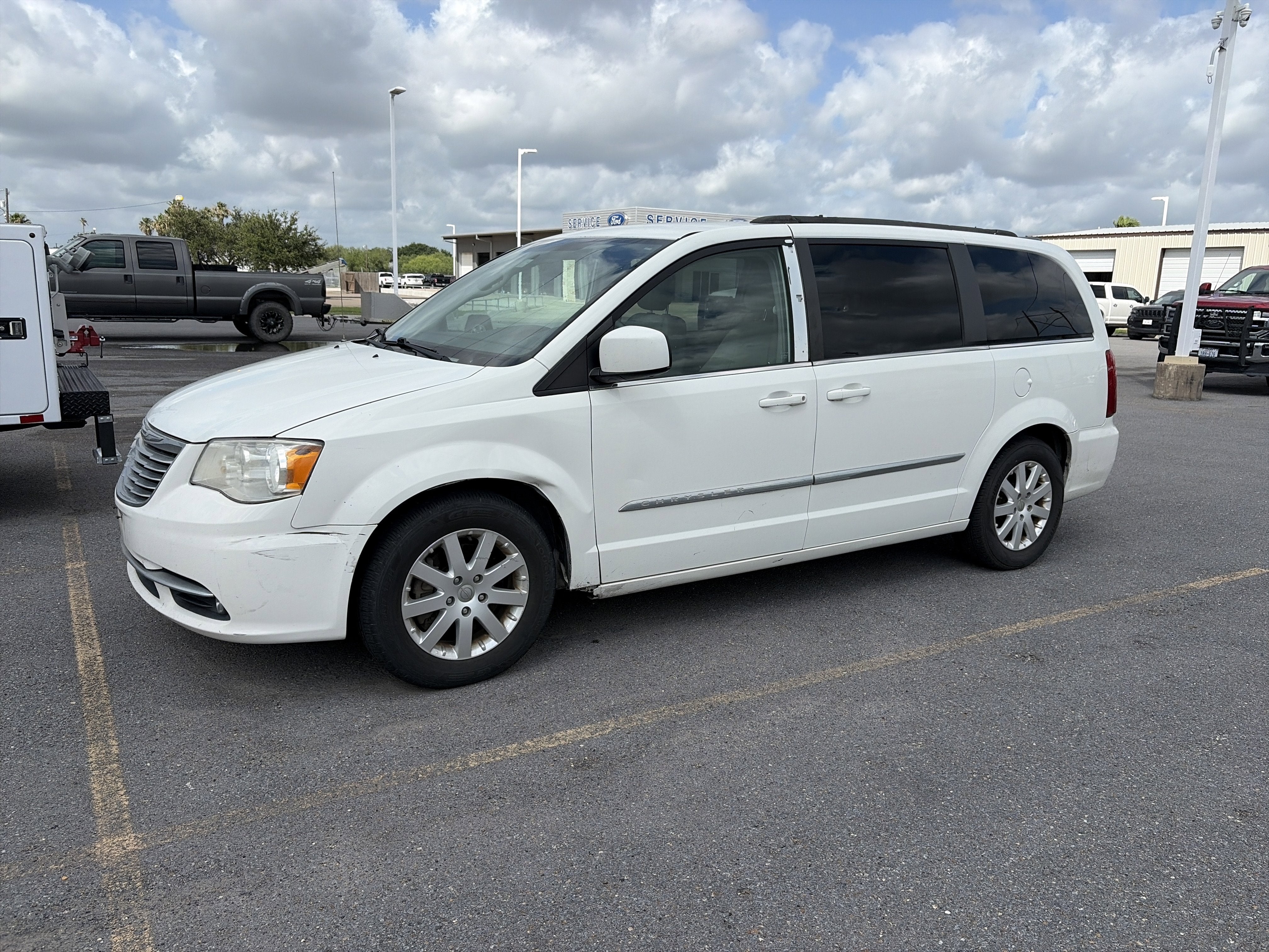 2013 Chrysler Town & Country Touring