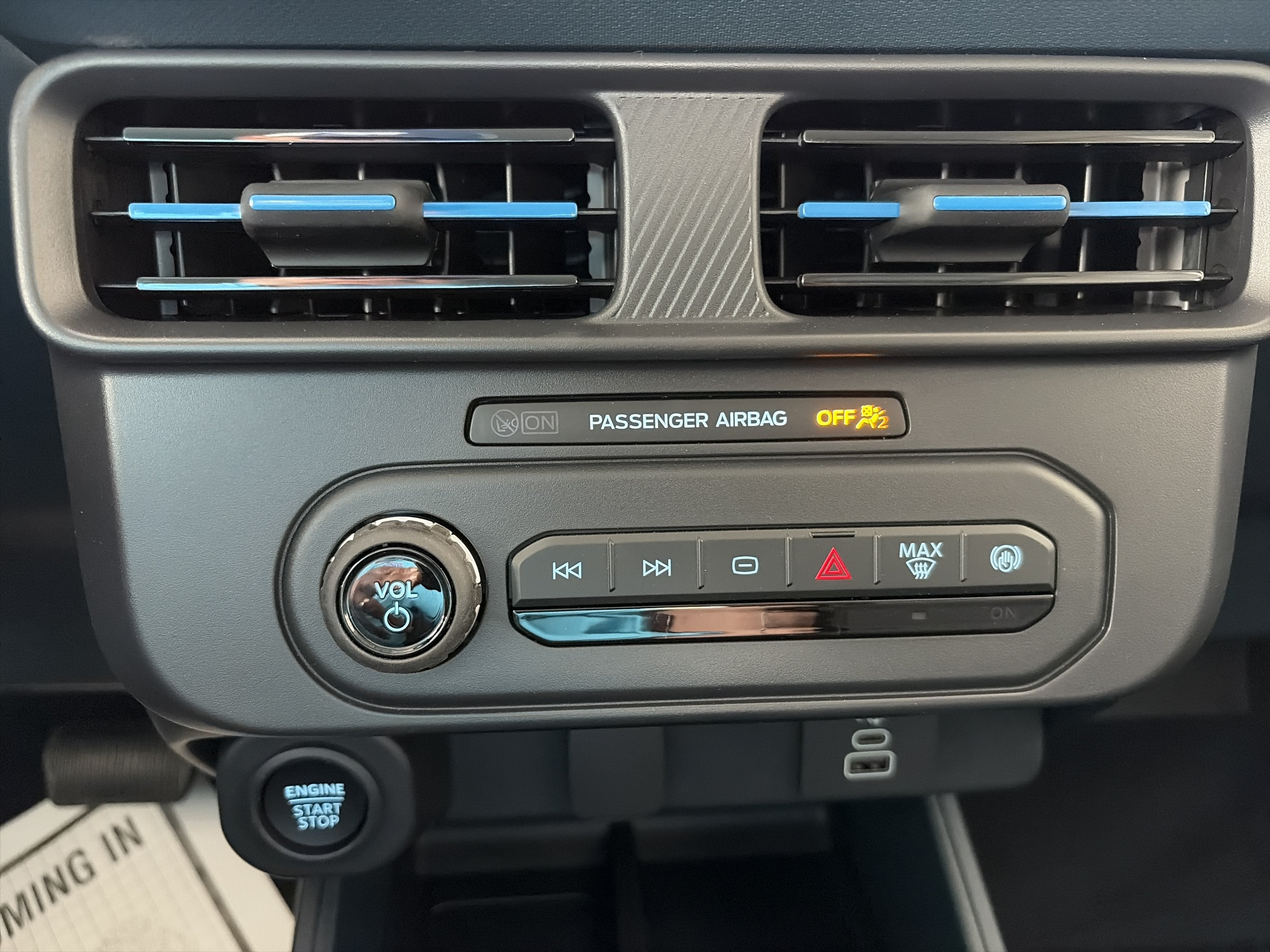 2026 Ford Maverick Lobo Standard