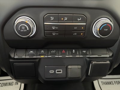 2024 Chevrolet Silverado 1500 Custom