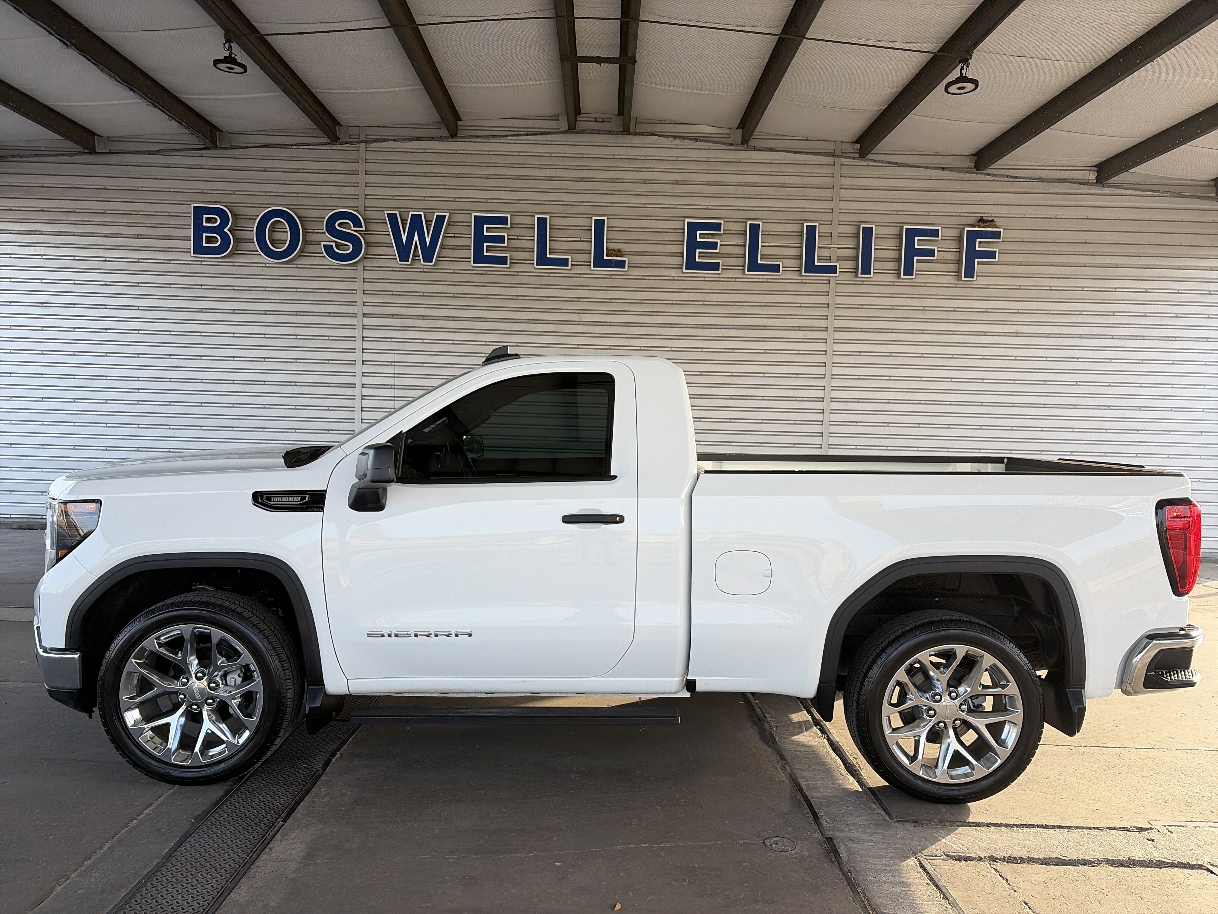 2025 GMC Sierra 1500 Pro