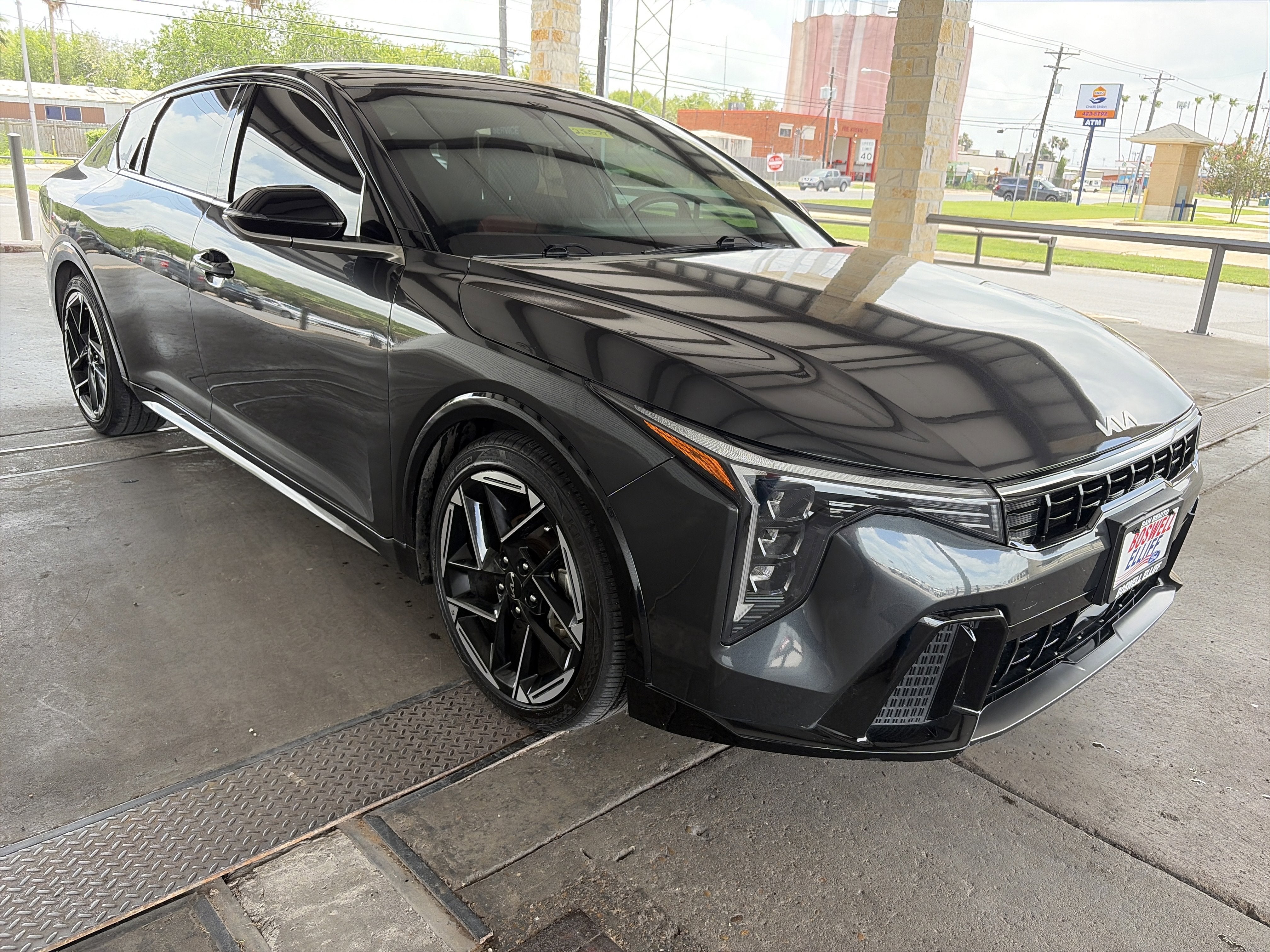 2025 Kia K4 GT-Line