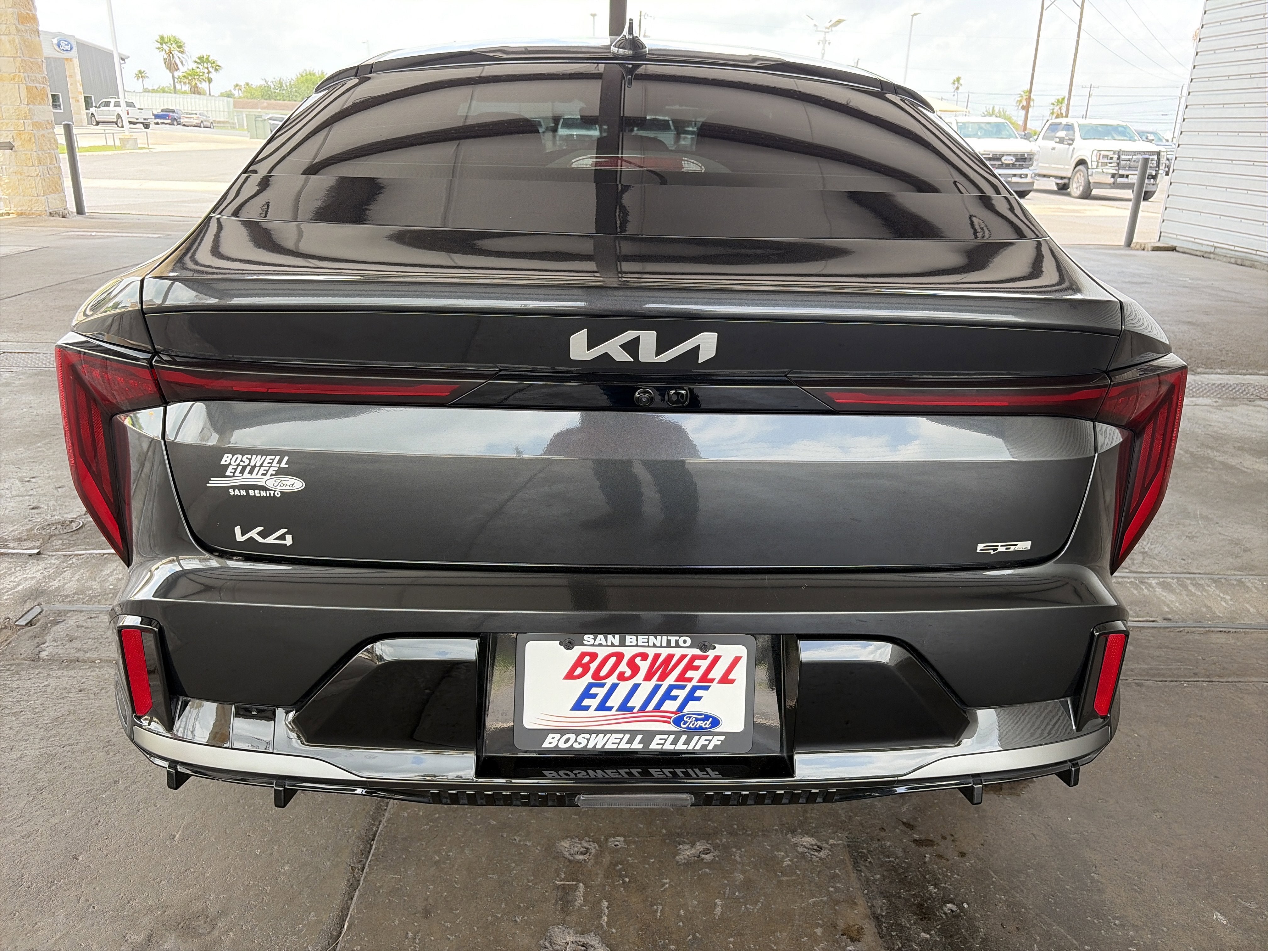 2025 Kia K4 GT-Line