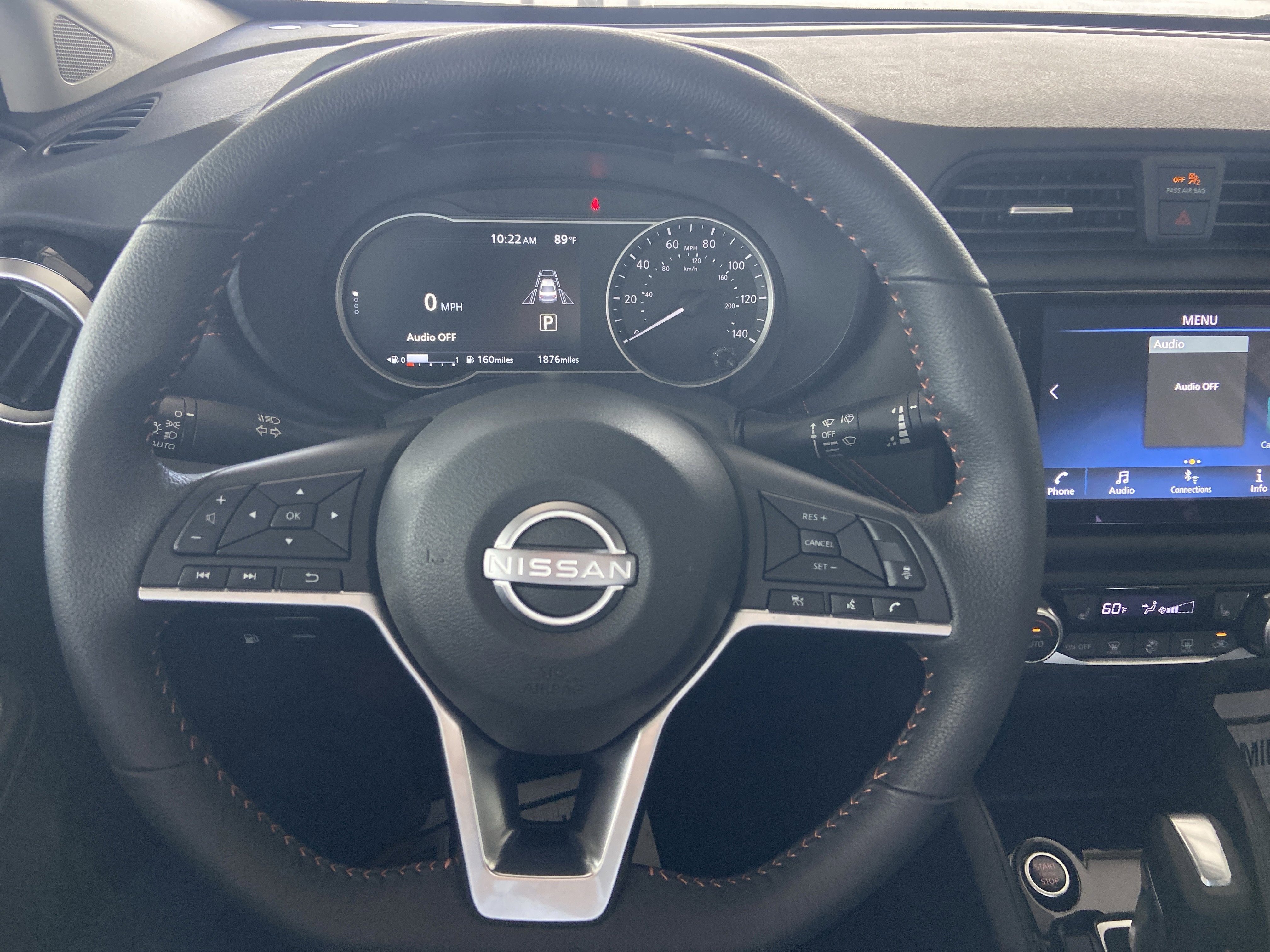 2025 Nissan Versa SR