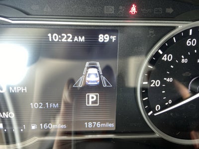 2025 Nissan Versa SR