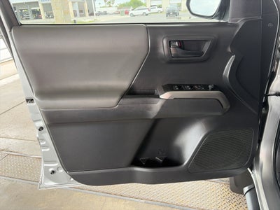 2022 Toyota Tacoma 2WD Base