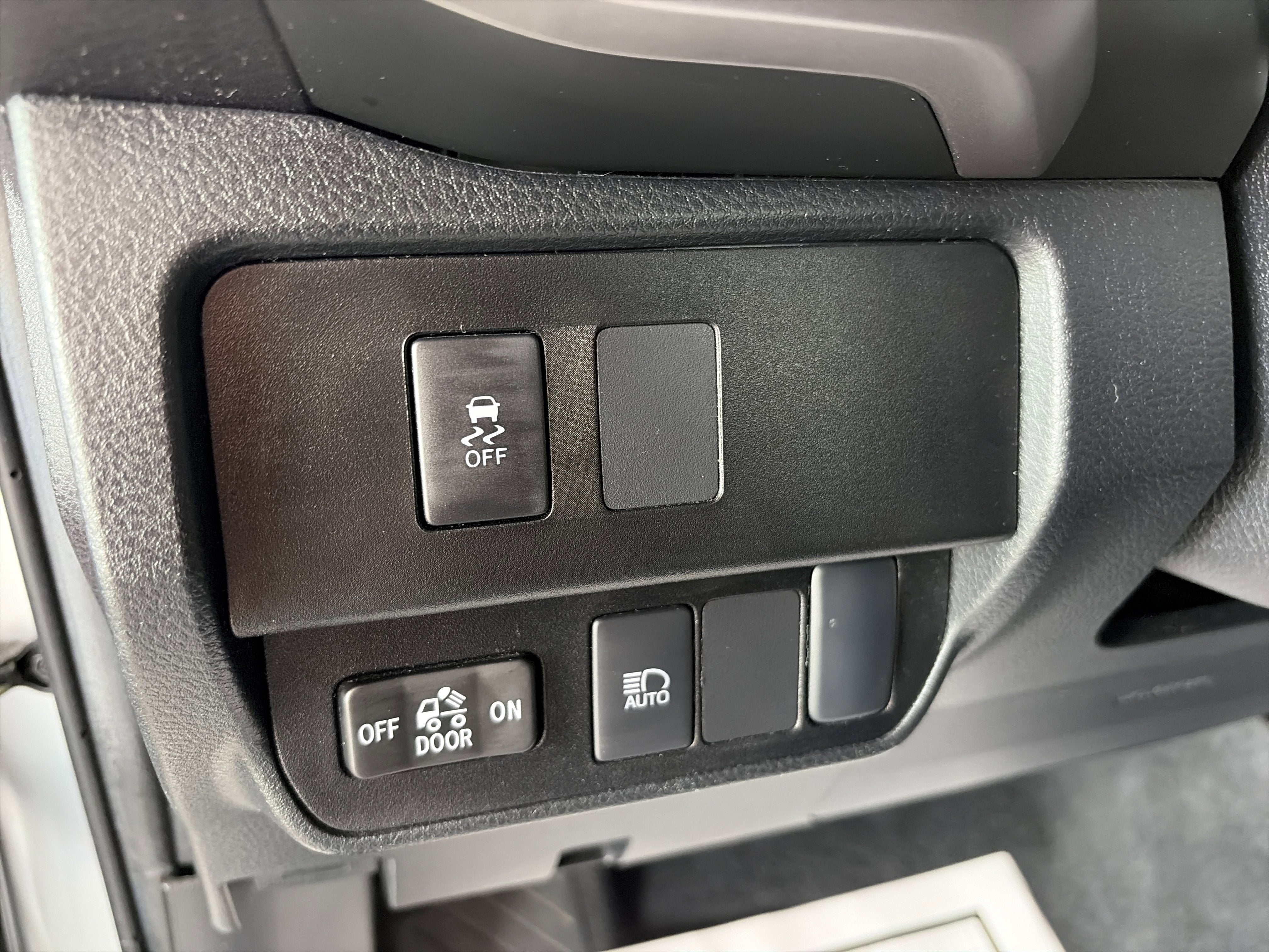 2022 Toyota Tacoma 2WD Base