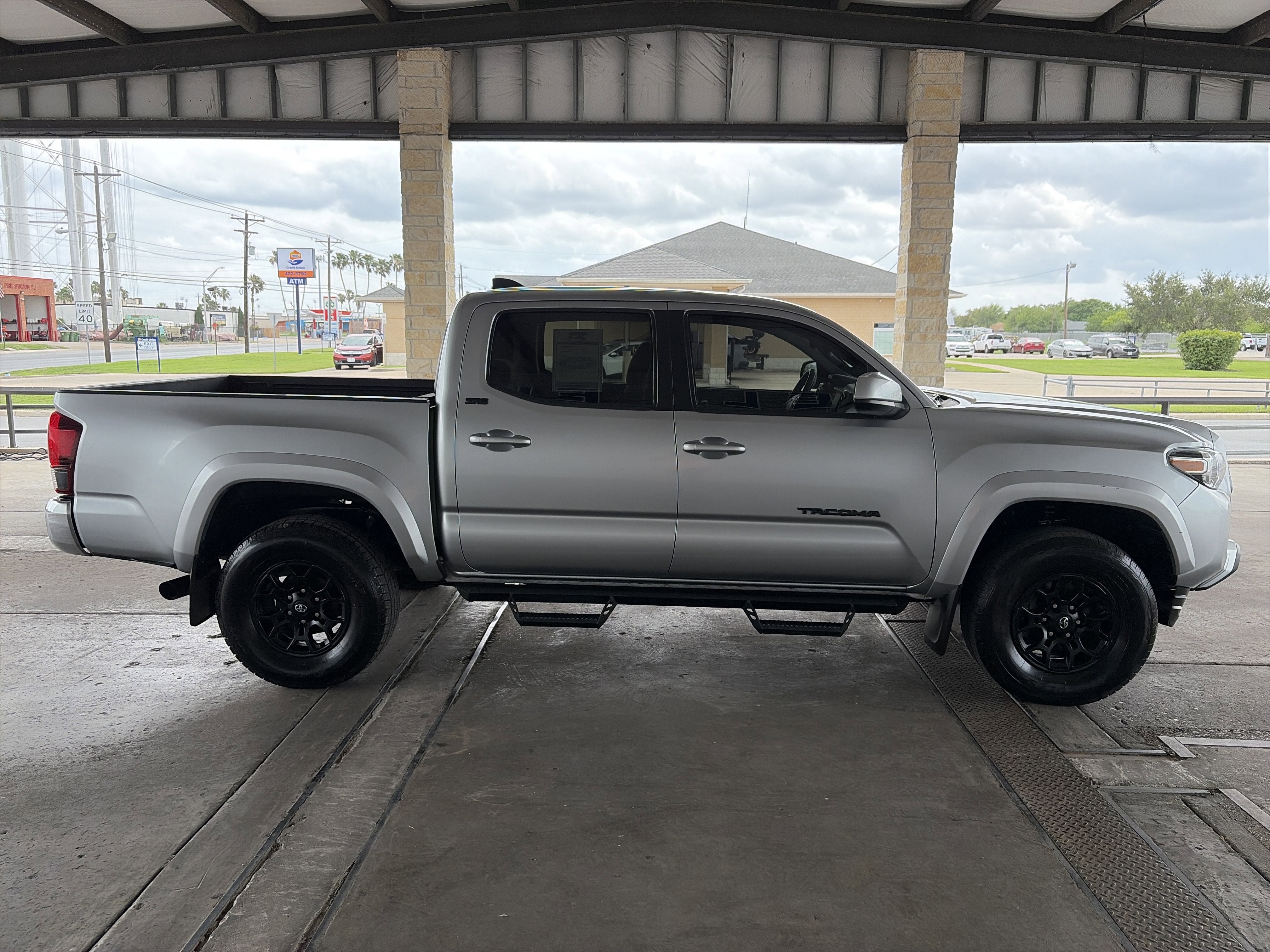 2022 Toyota Tacoma 2WD Base