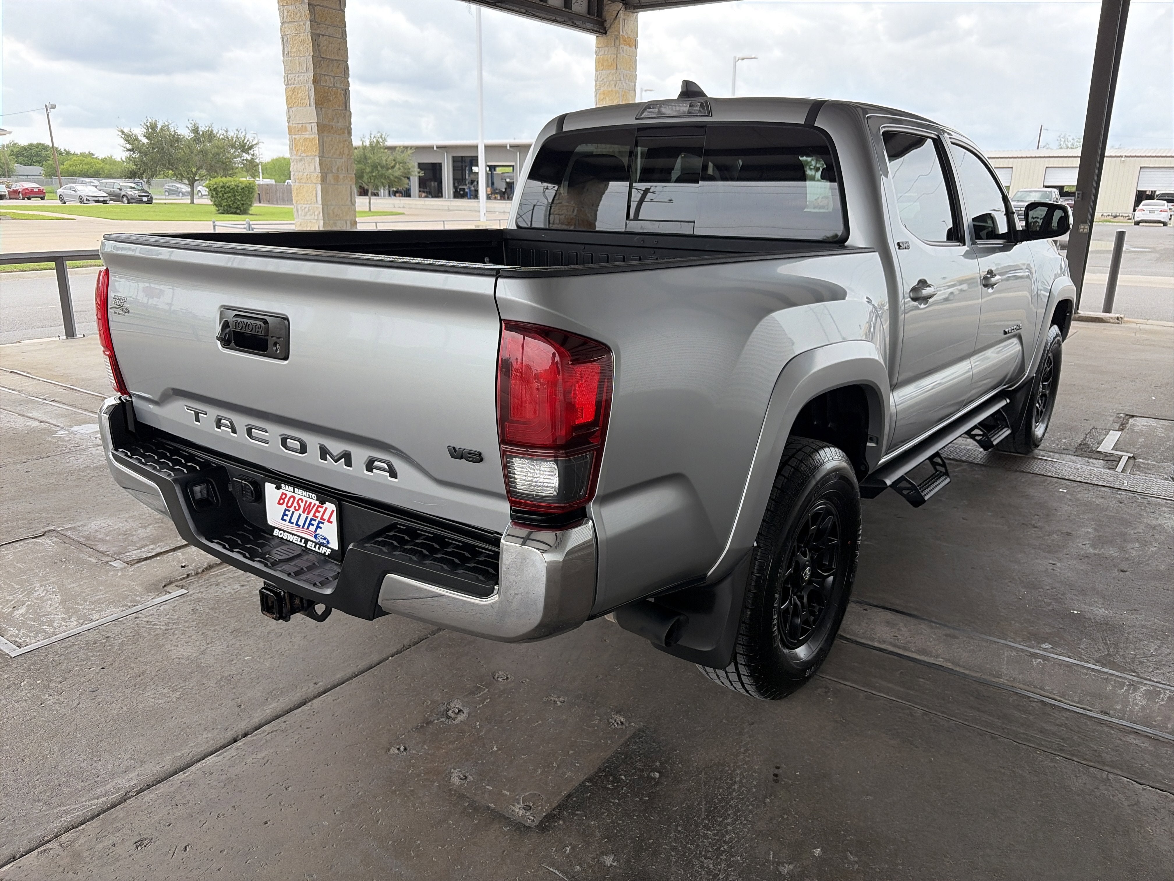 2022 Toyota Tacoma 2WD Base