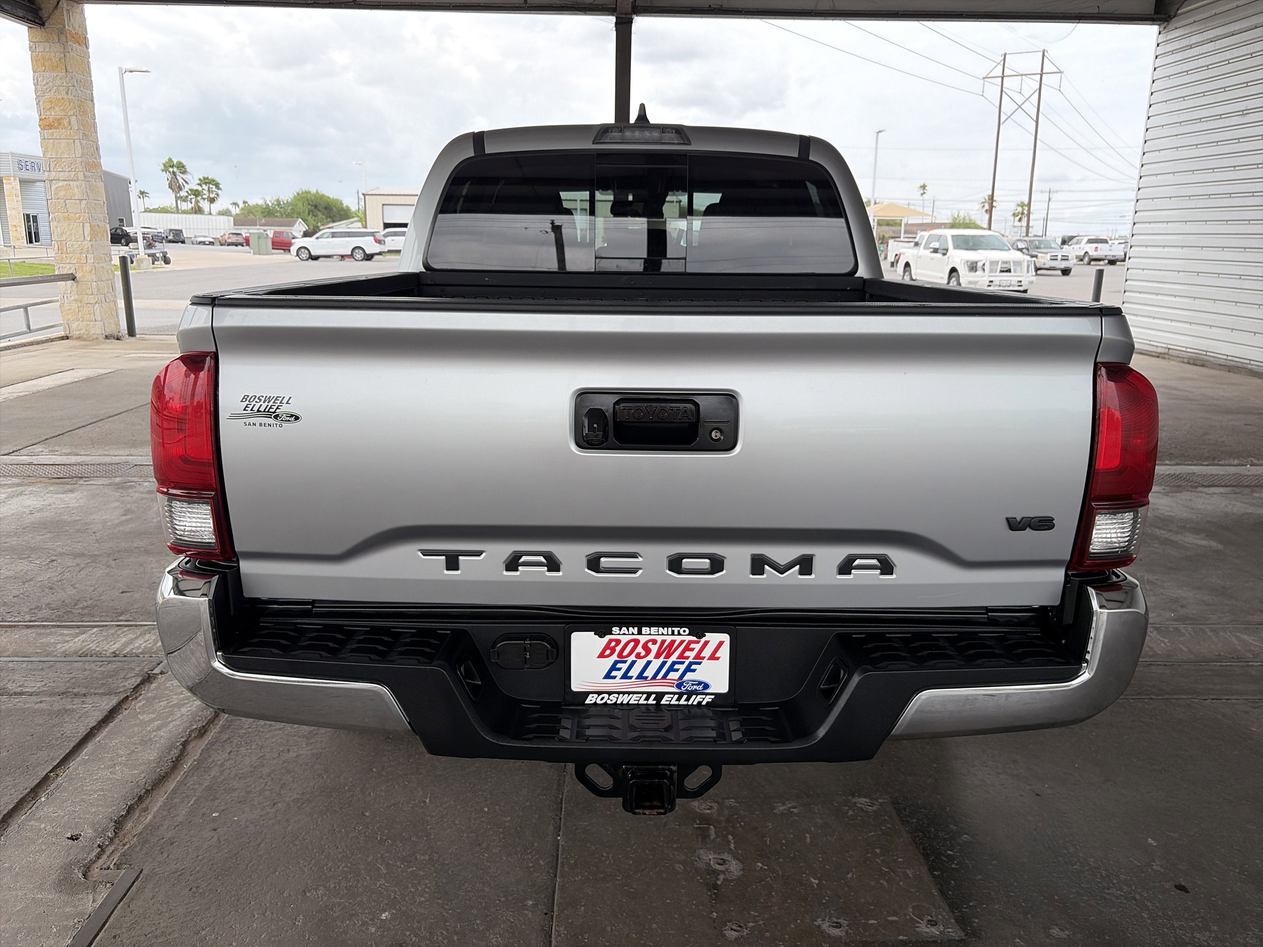 2022 Toyota Tacoma 2WD Base