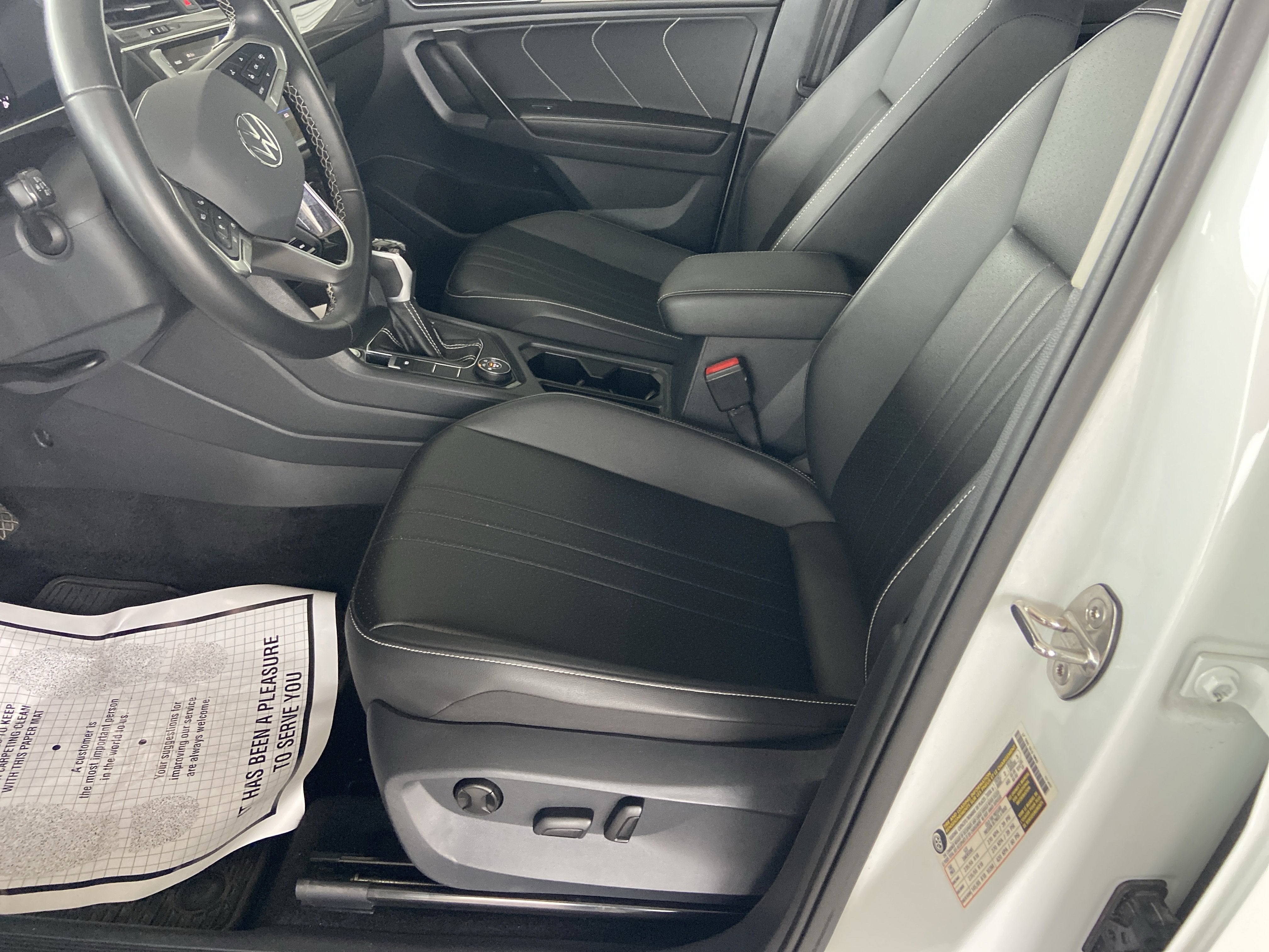 2024 Volkswagen Tiguan 2.0T SE