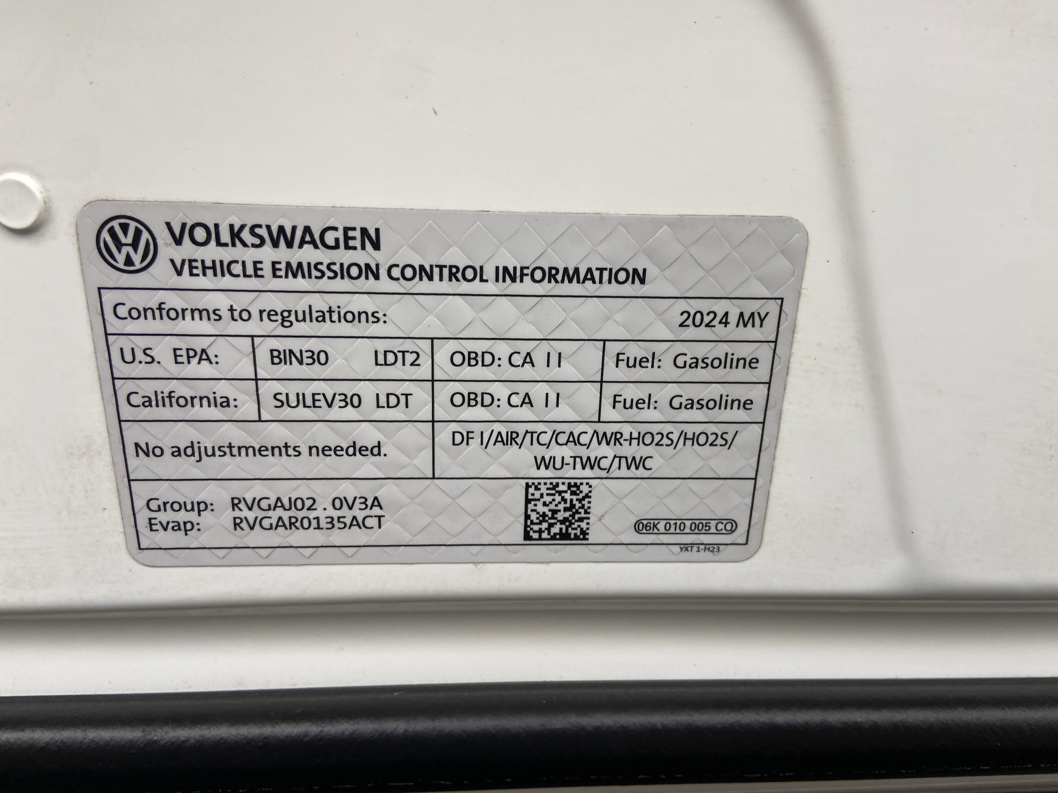 2024 Volkswagen Tiguan 2.0T SE