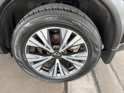 2022 Nissan Rogue SV